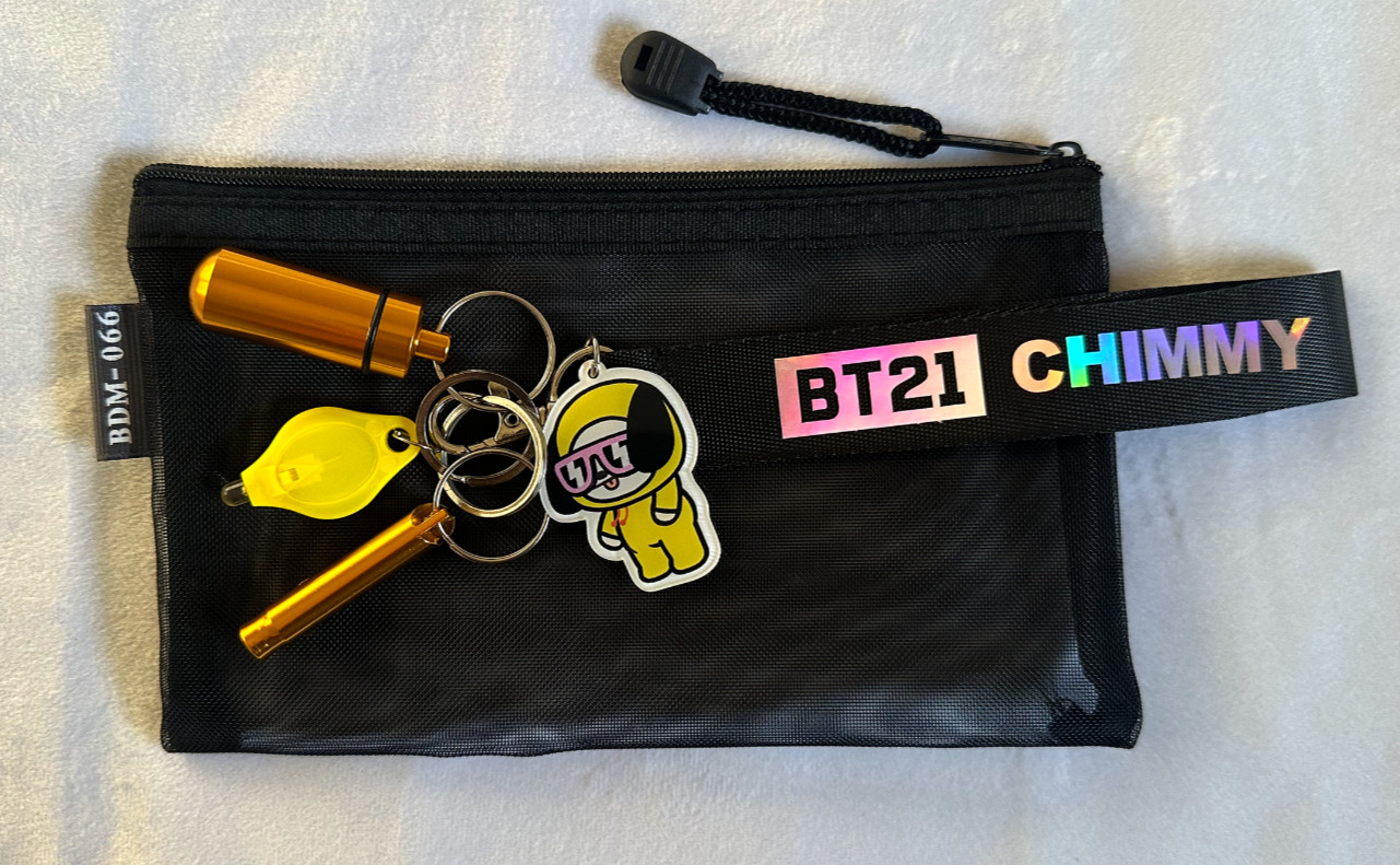 BTS BT21 Chimmy Keychain Bangtan Boys Jimin Wristlet Yellow Black Travel Set