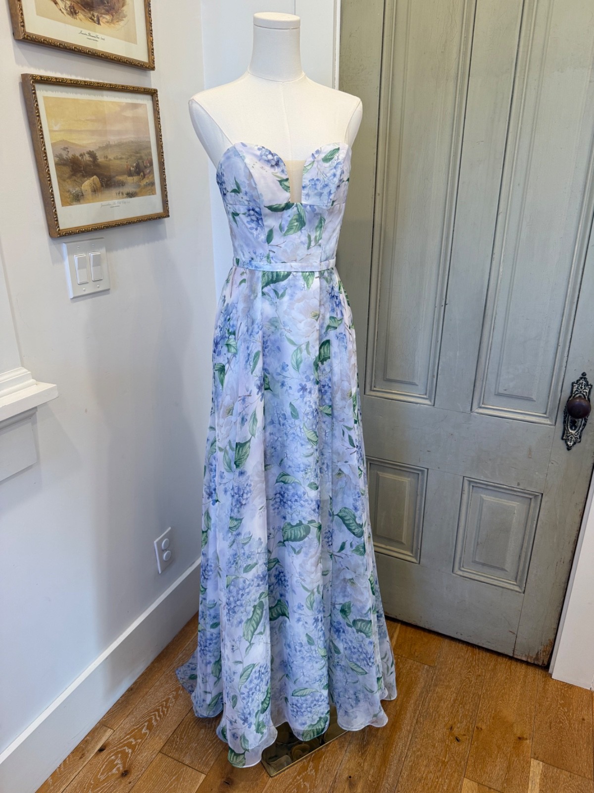 terani couture size 2 hydrangea gown