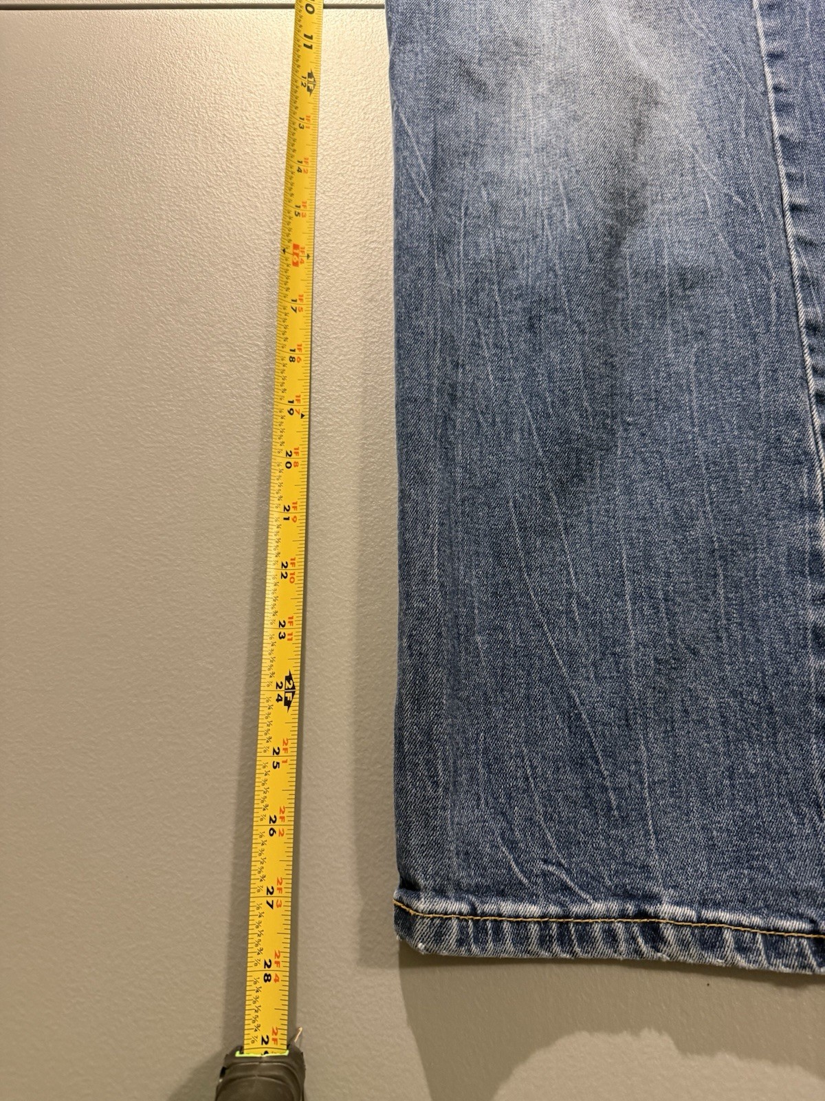 Levi’s 569 Loose Straight 38×30 (38×28) Medium Wash Denim Jeans