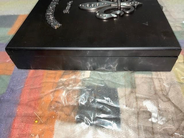 New LAGUNA BEACH JEAN CO 3D Fleur de Lis Black Collector Box ONLY No Jeans