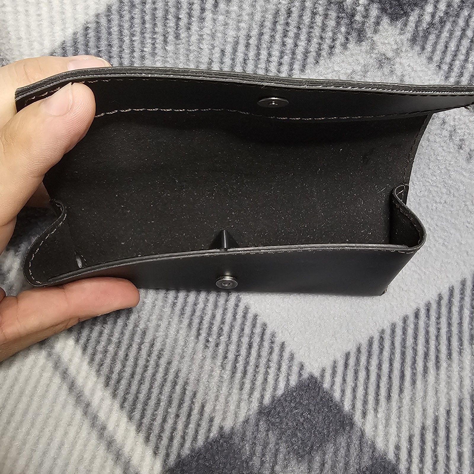 Persol Men’s Sunglasses Gloss Black PO3048S 95/31 58 19 145 With Case
