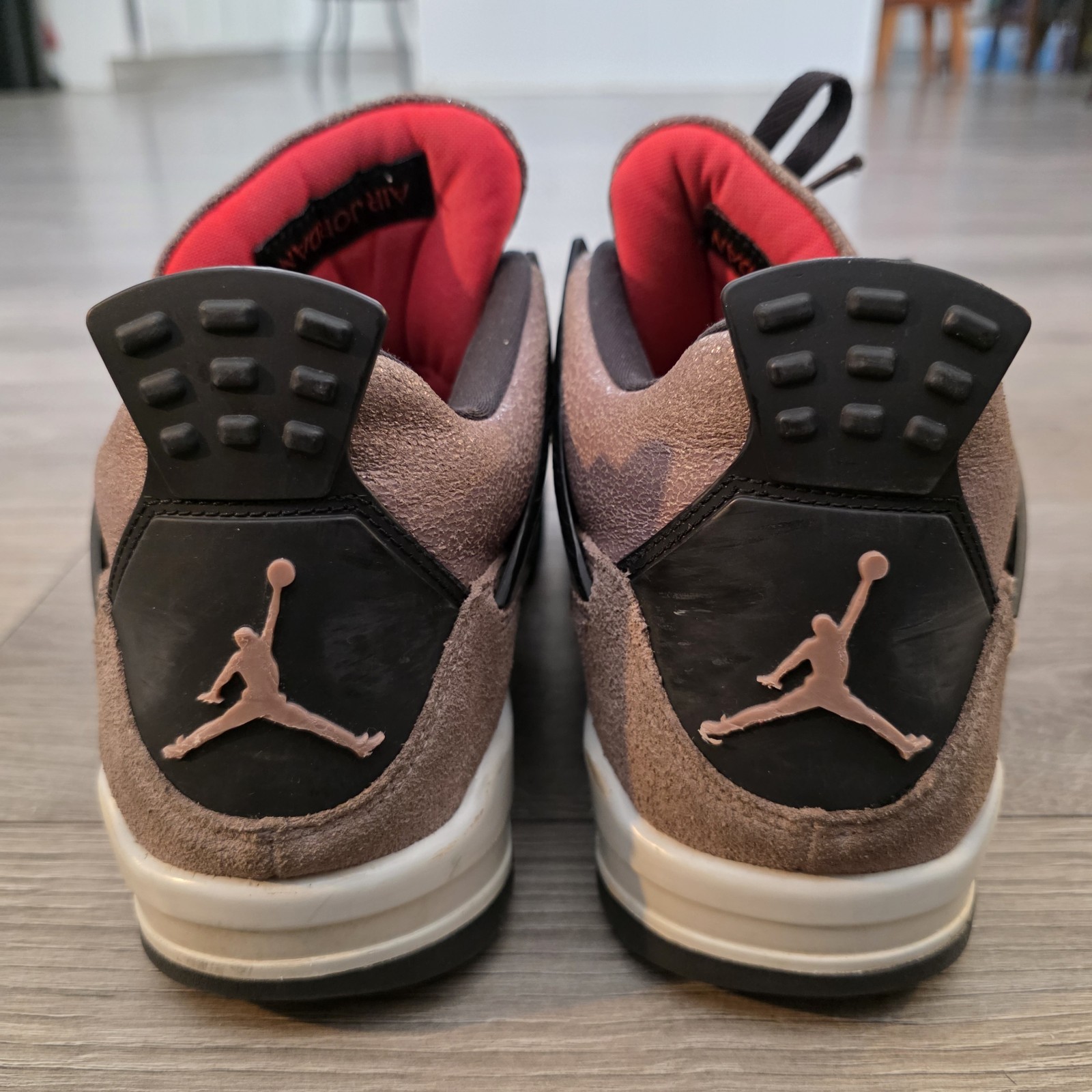 Size 10 – Jordan 4 Retro Mid Taupe Haze