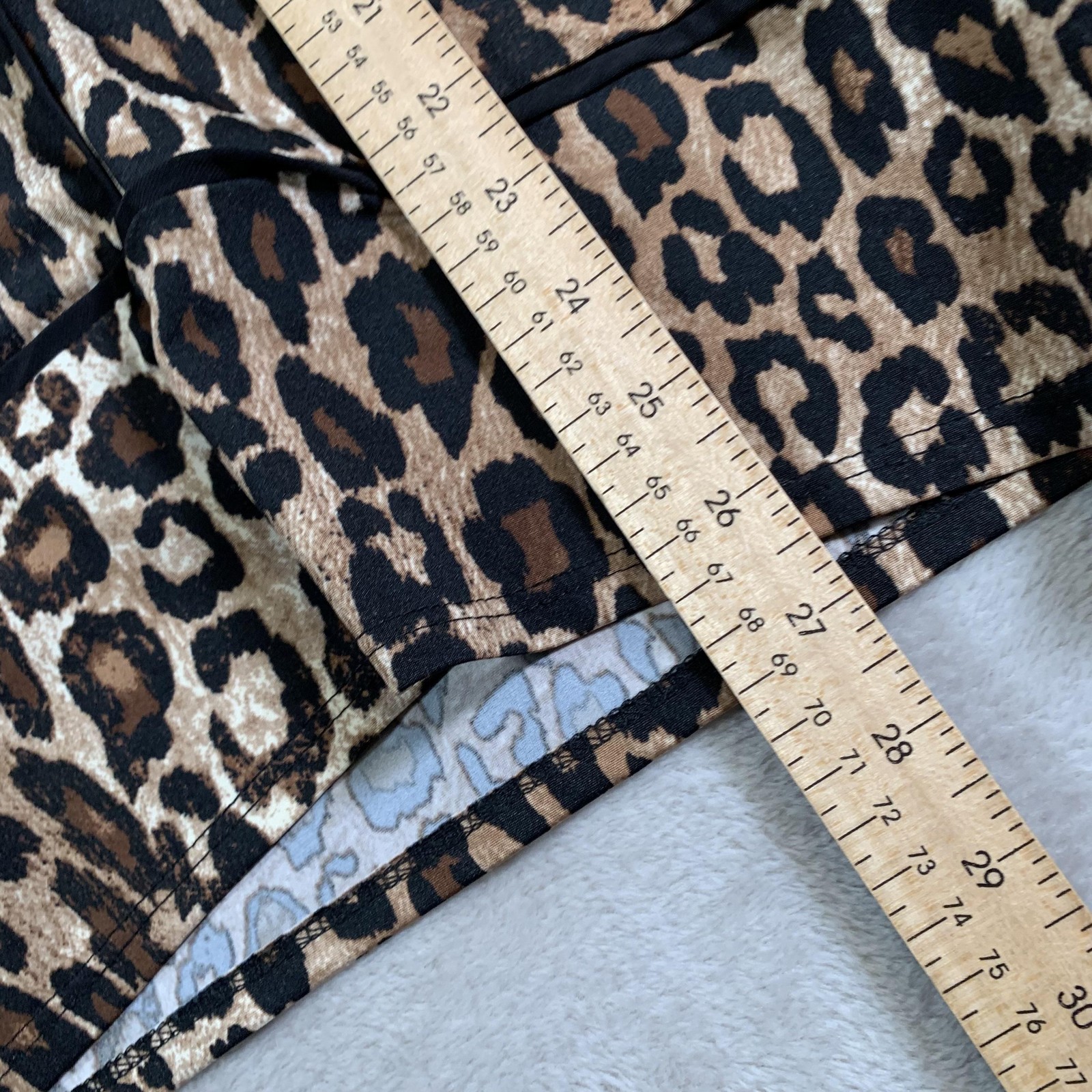 Coco Bianco Tunic Womens Large Leopard Cowl Neck 3/4 Sleeve Hanky Hem Made USA