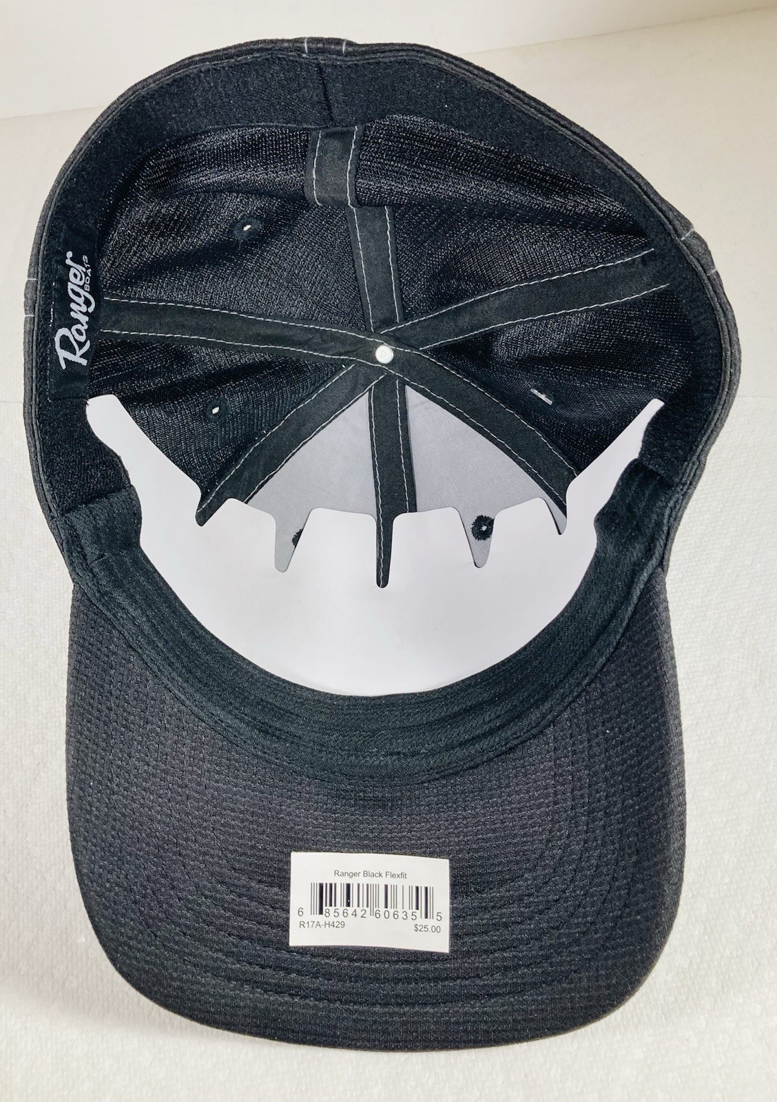 Ranger Boats Baseball Cap Unisex Black OS Flexfit Curved Brim Embroidered Logo