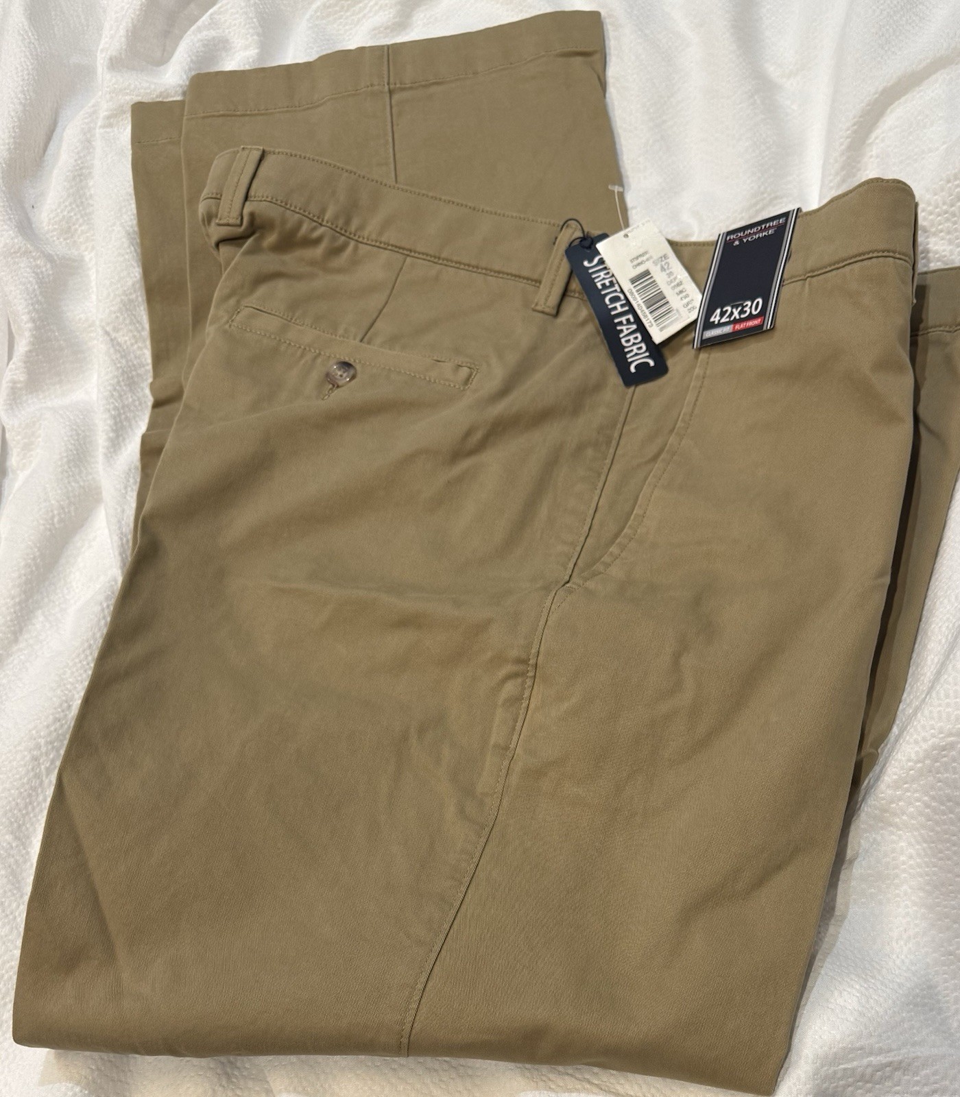 Roundtree & Yorke Men’s Flat Front Classic Pants Khaki with Stretch 42 x 30 NWT