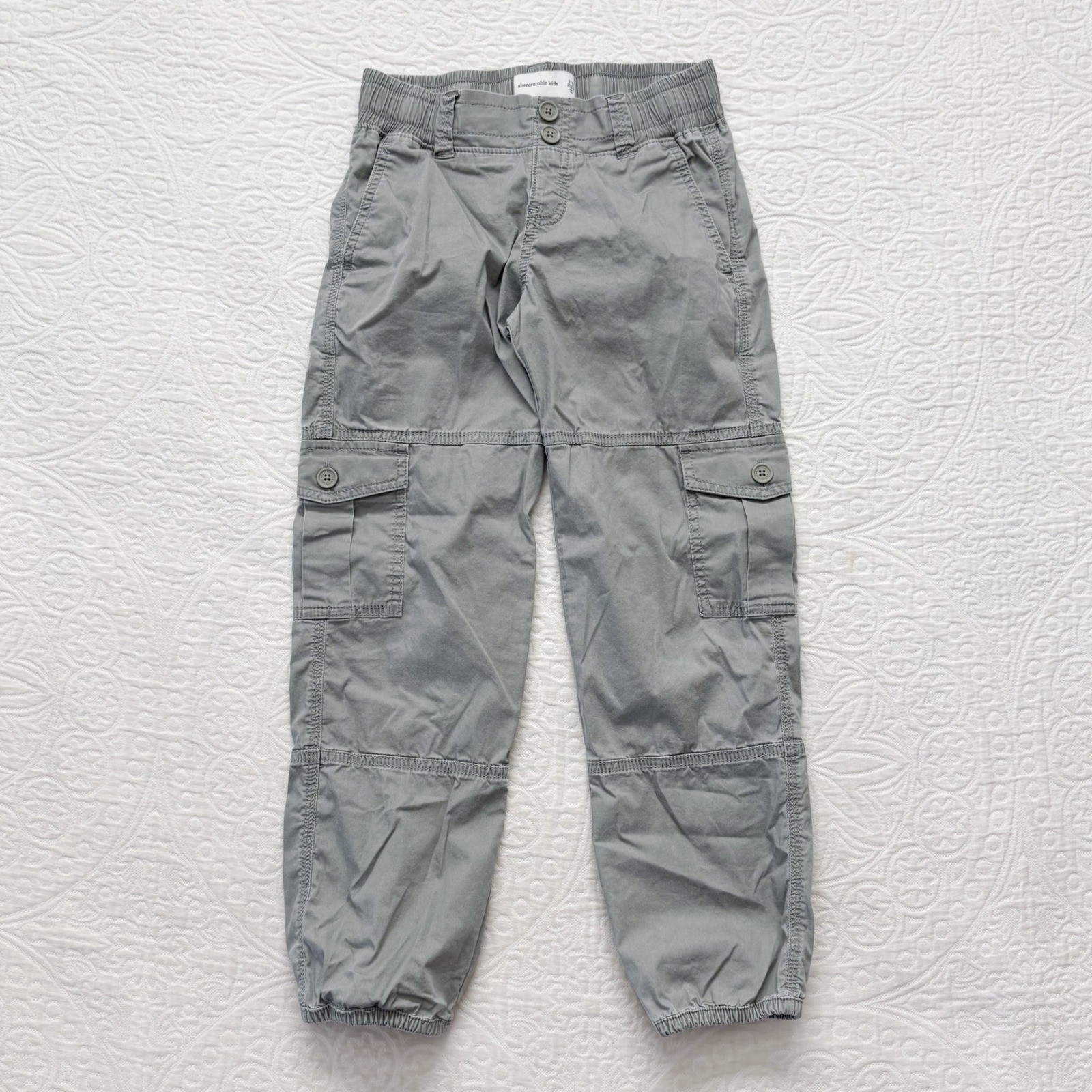 Abercrombie Kids Lightweight Cargo Pants (Sz 9/10)