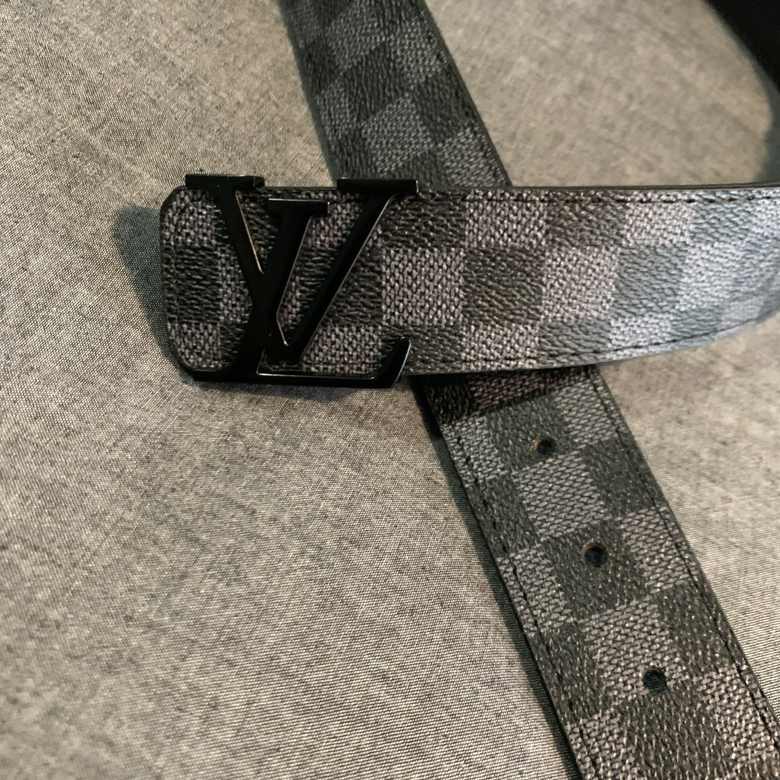 Louis Vuitton Men’s Belt Damier Graphite Black – Waist Size: 28-30 | Pre-Owned |