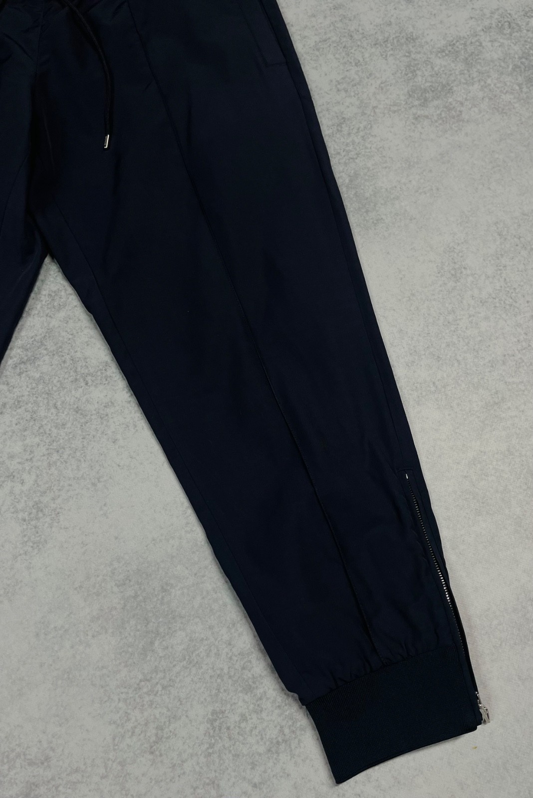Moncler Men’s Navy Blue Zip Pantalone Sportive Casual Pants Size 52