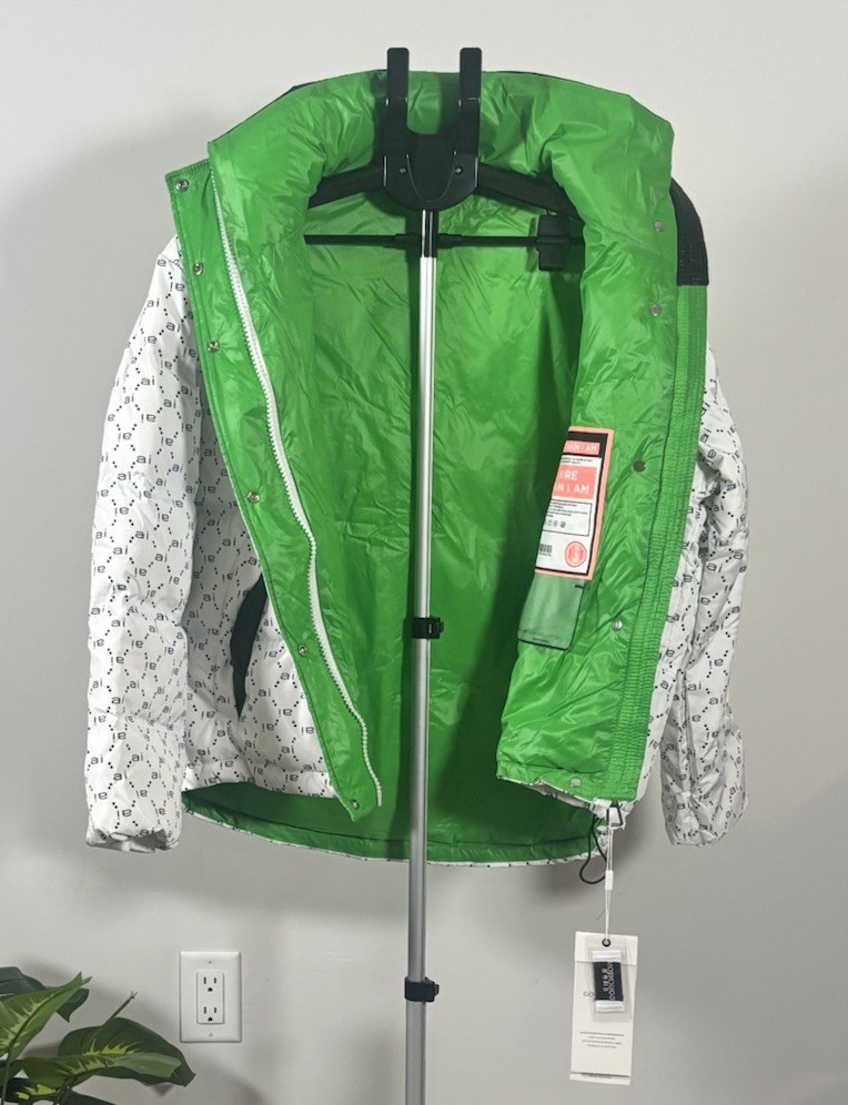 More Than I Am Logo Print Quilted White Green Puffer Jacket Zip Button Women M
