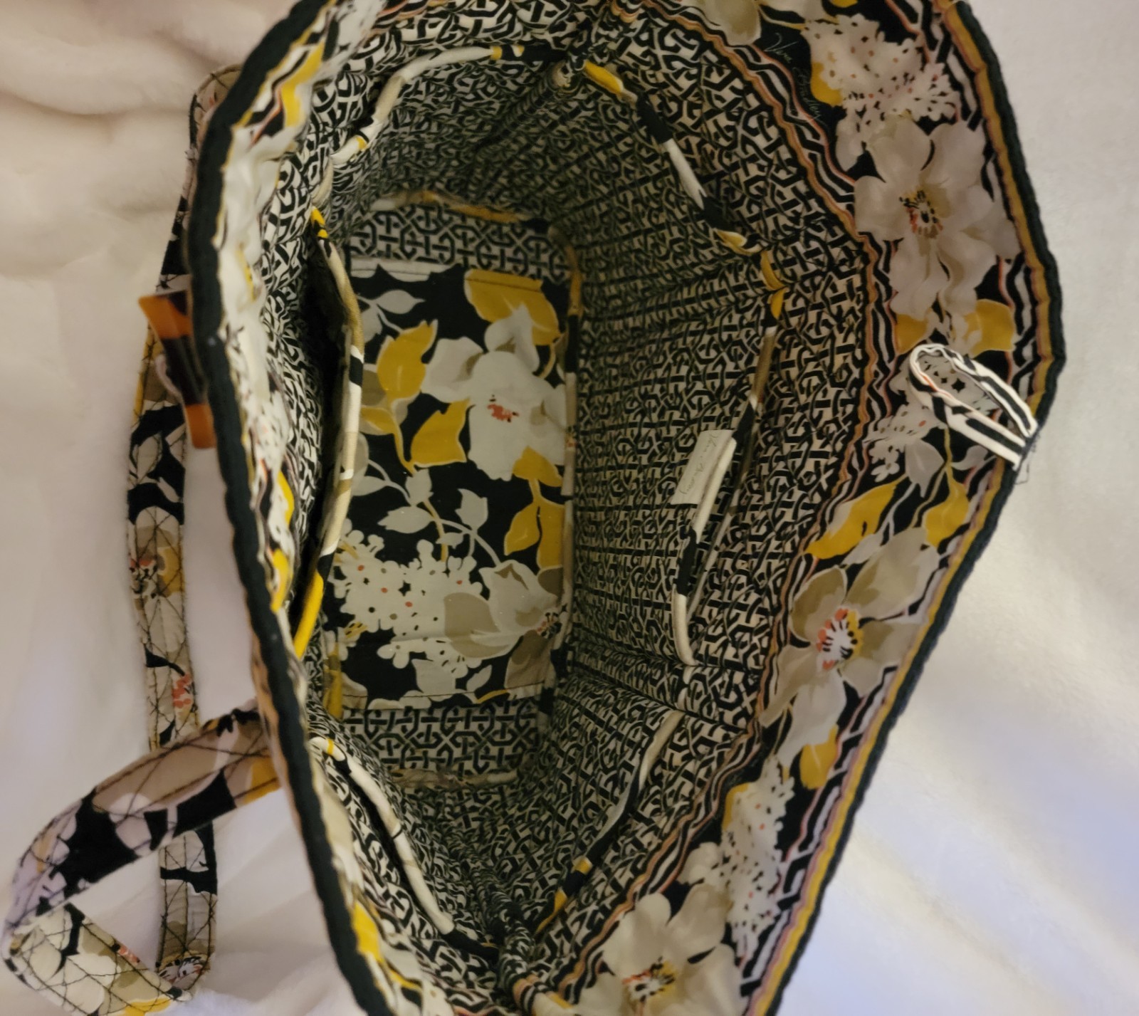 Vera Bradley Dogwood Holiday Large Tote Shoulder Bag Purse