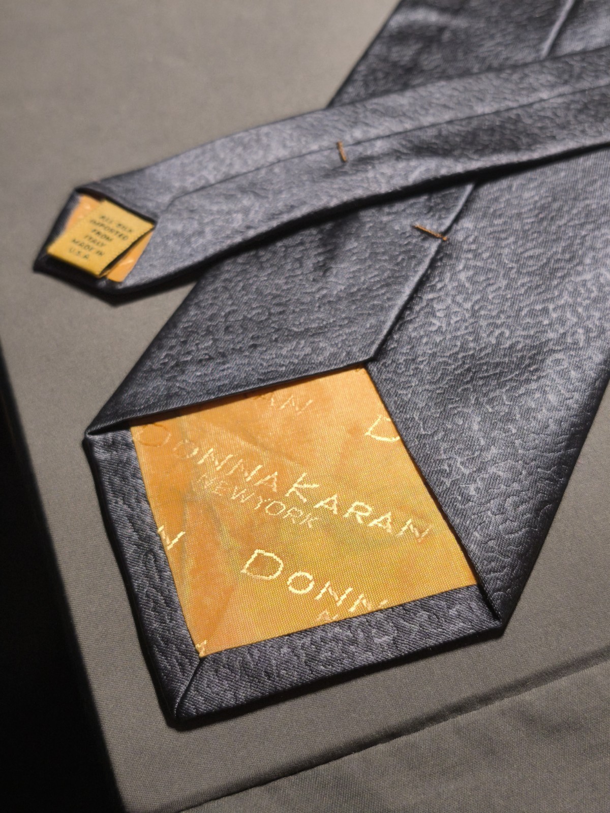 Women’s Karan NY – Solid Color Grey Silk Leather Effect Tie Made In USA