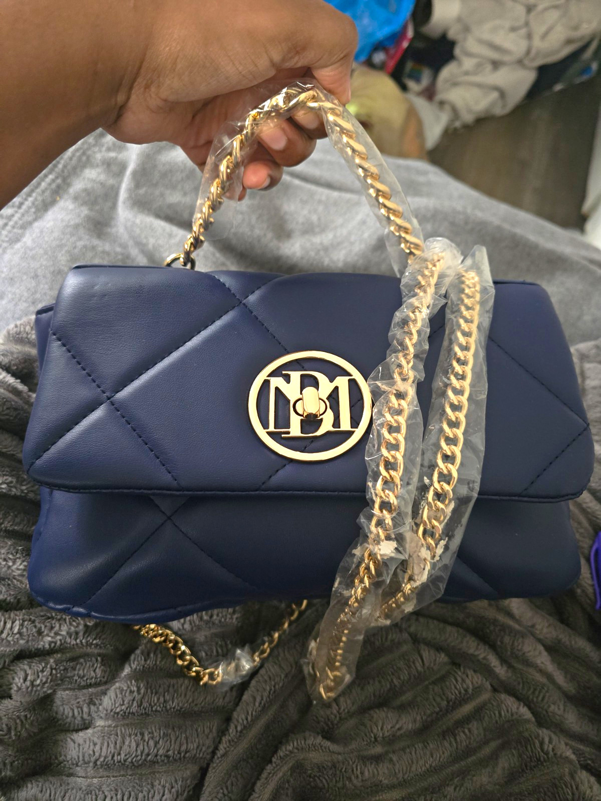 Badgley Mischka Small Navy Quilted Crossbody Bag Gold Chain Strap Turn Lock