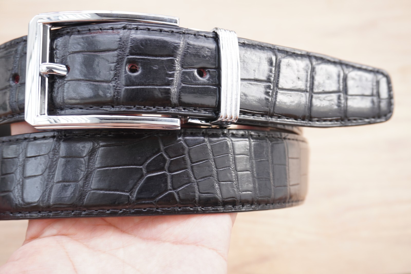 W 1.3 inch – Black Genuine Crocodile Belly Leather Skin Men’s Belt