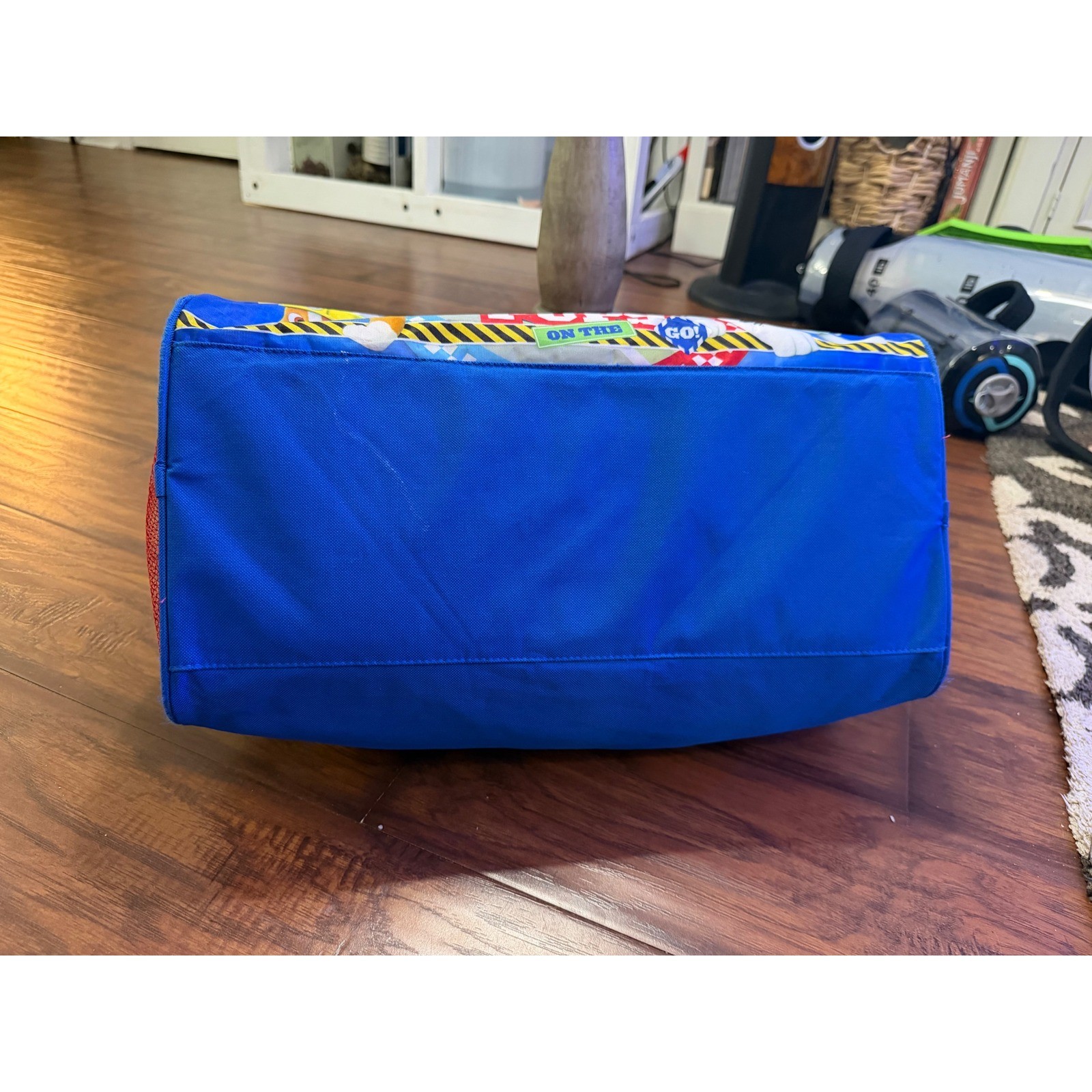 Paw Patrol Duffel Bag Kids Blue Red Excellent Graphic Travel Shoulder Strap