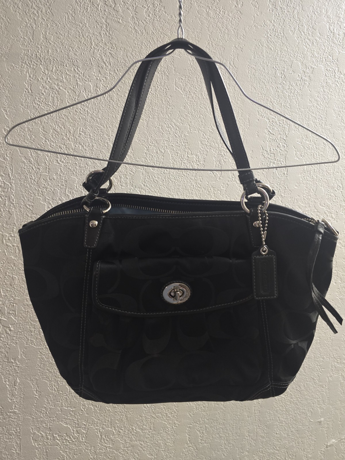 Coach 2008 Leah Black & Grey Signature C Jacquard Turn Lock Satchel Shoulder Bag