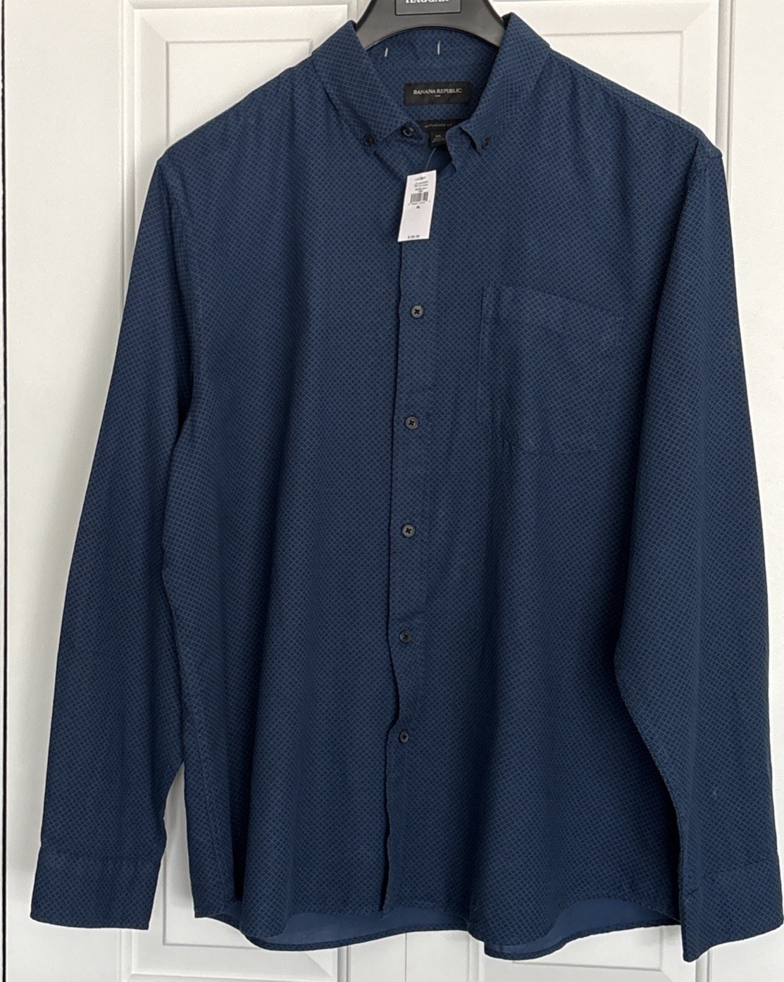 BANANA REPUBLIC Men’s Casual Button Shirt Size XL BRAND NEW WITH TAGS
