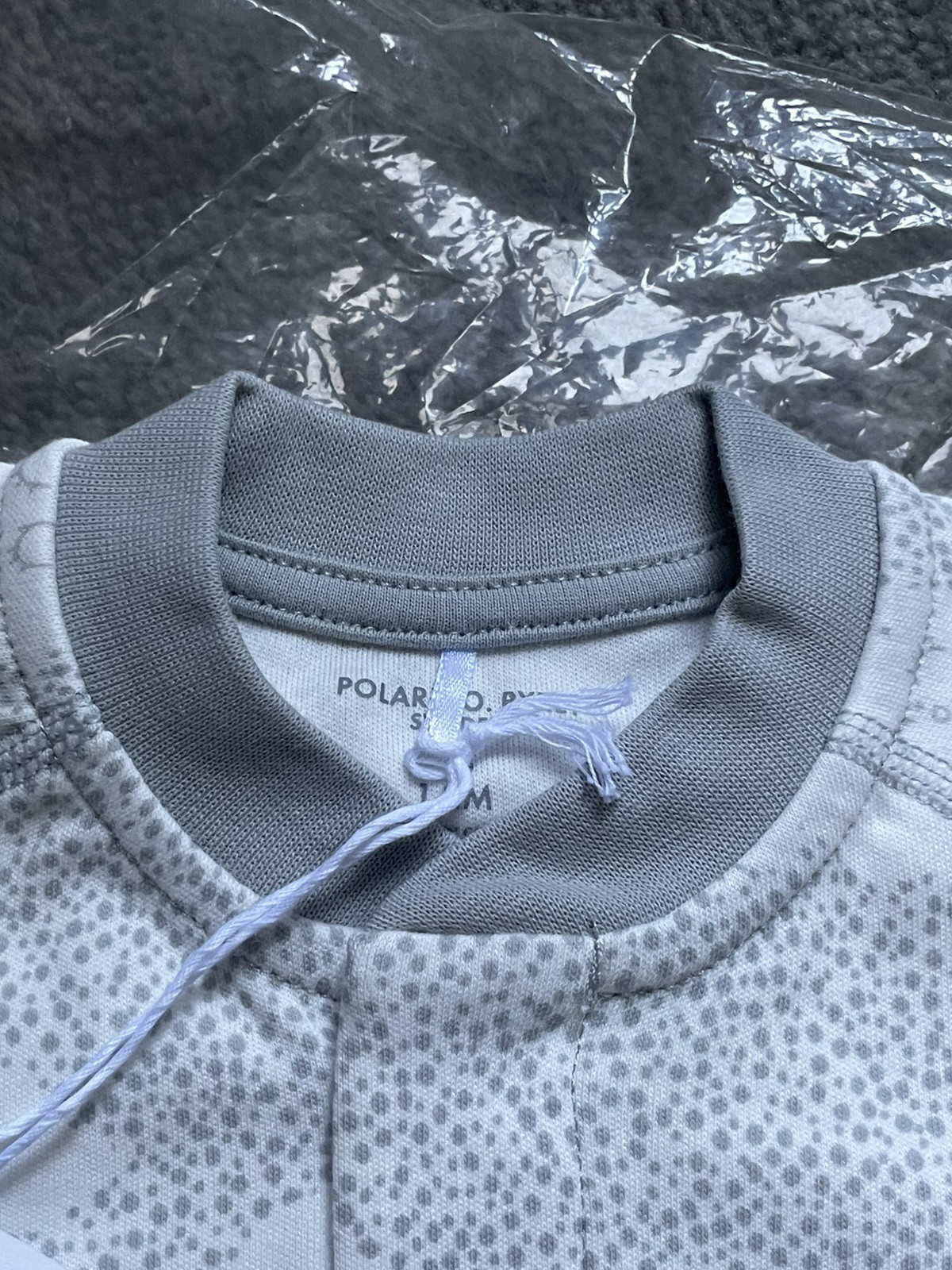 POLARN O PYRET CLOUD PATTERN BABYGROW SLEEPSUIT ALL-IN-ONE GREY WHITE SZ 1-2 MO