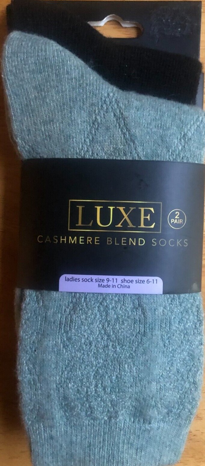NEW WOMENS LUXE CASHMERE BLEND 2 PAIR CREW SOCKS SIZE 9-11 SHOE SIZE 6-11