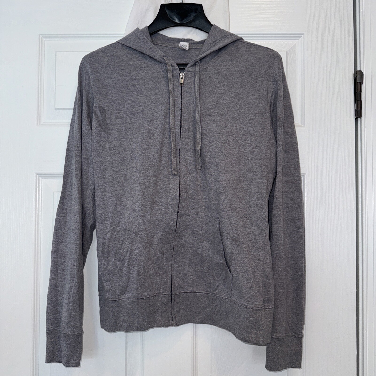 District DT2100 Women’s Fitted Jersey Full-Zip 4.4oz Hoodie Long Sleeve