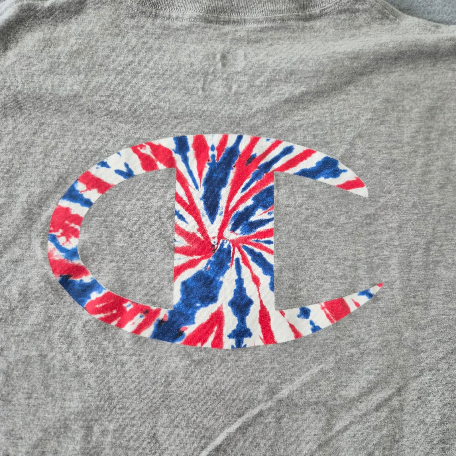Champion Mens Gray T-Shirt Big C Tie Dye Logo Red White Blue Size M GT23H 806