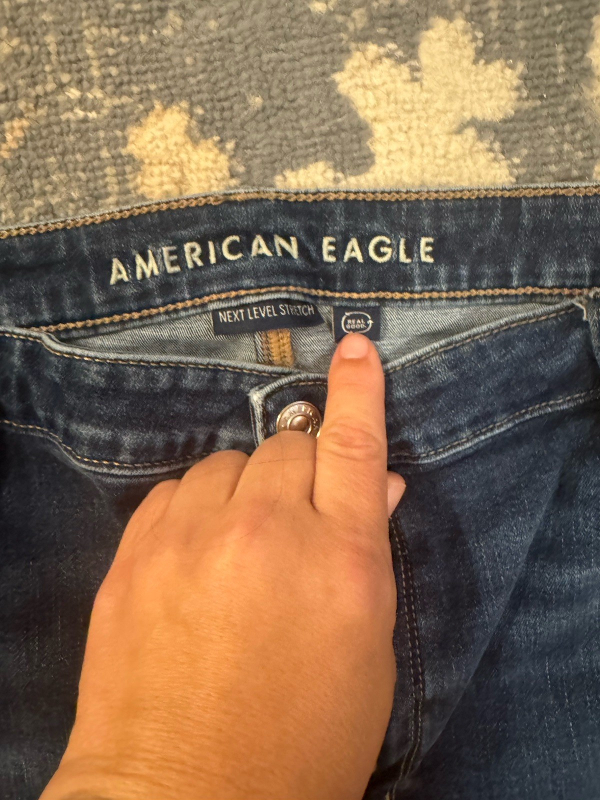 American Eagle Women’s Blue Stretch Denim 5-Pocket Skinny Jeans Size 20 Regular