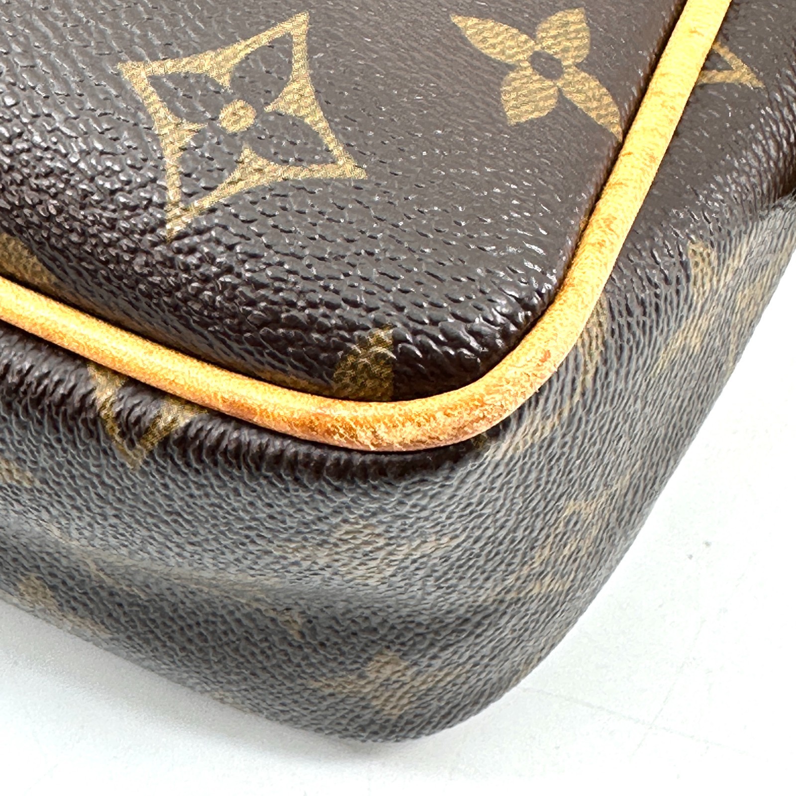 Louis Vuitton Hudson PM Monogram Shoulder Bag