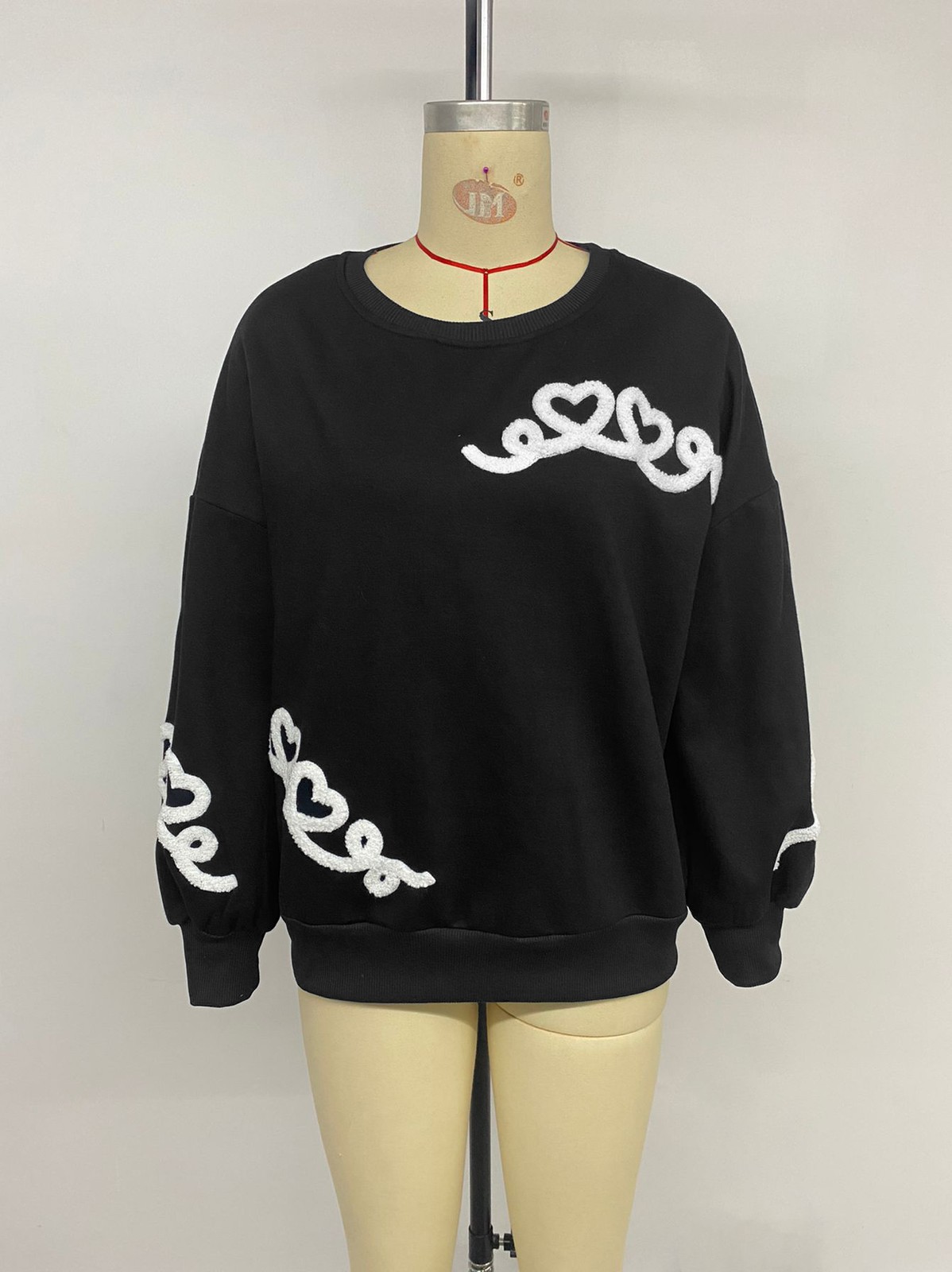 Autumn and winter round neck towel embroidered casual hoodie