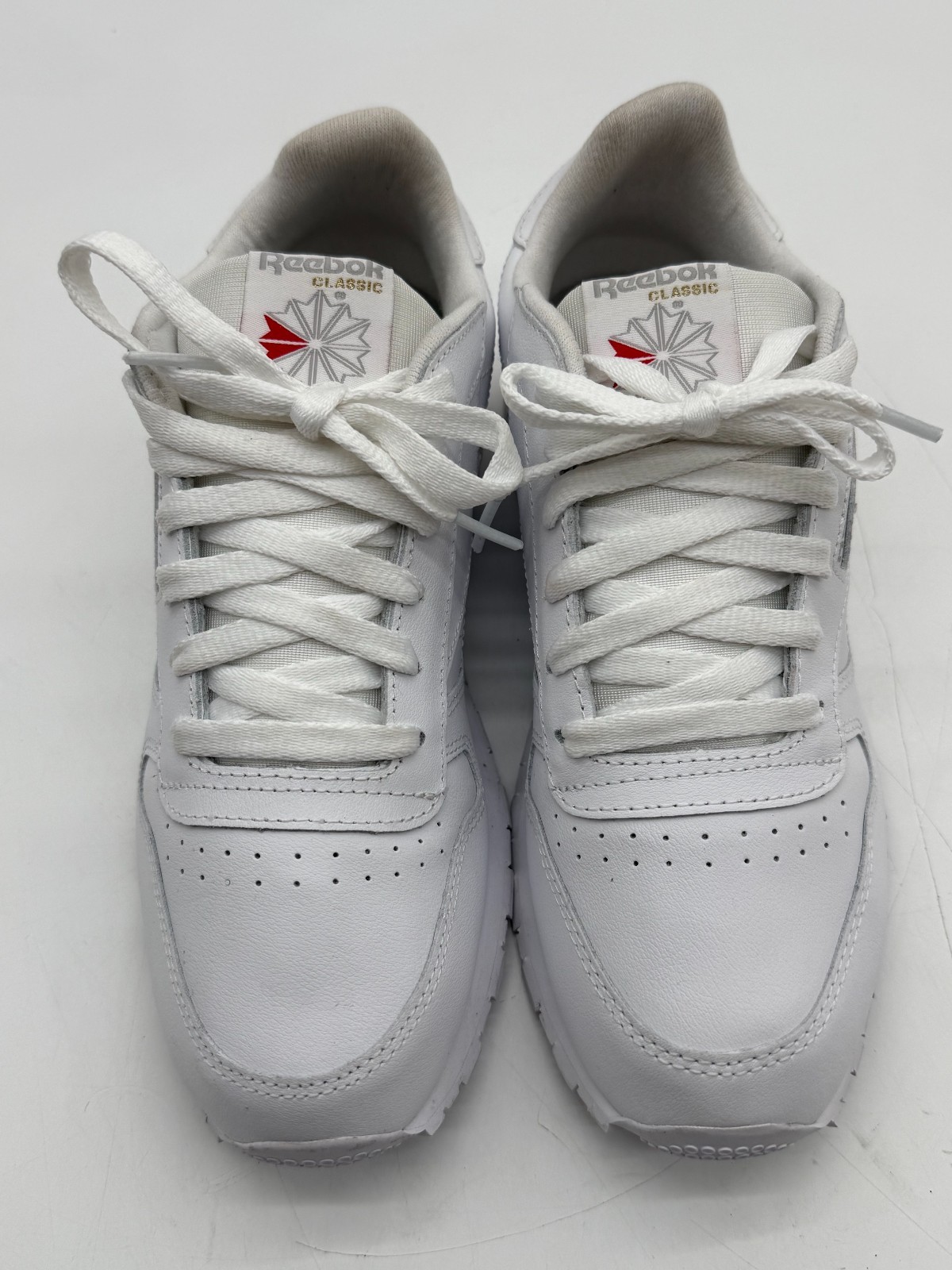 Reebok Classic Leather White Silver Metallic Men 6 Women 7.5 Sneaker 059503
