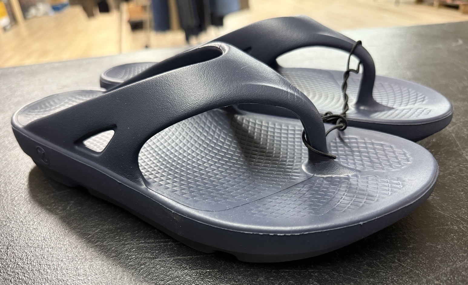 Hurley Men’s Injection Step-In Non-Slip Grip Flip Flop