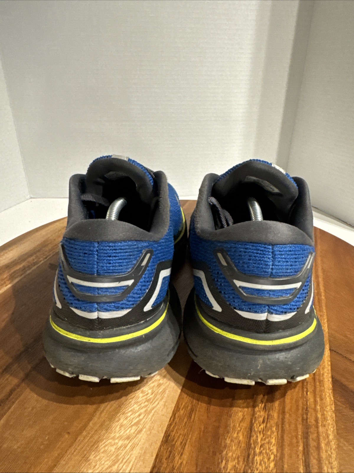 Brooks Ghost 15 Running Shoes Blue Black Neon Yellow 1103931D403 Men’s Size 9.5