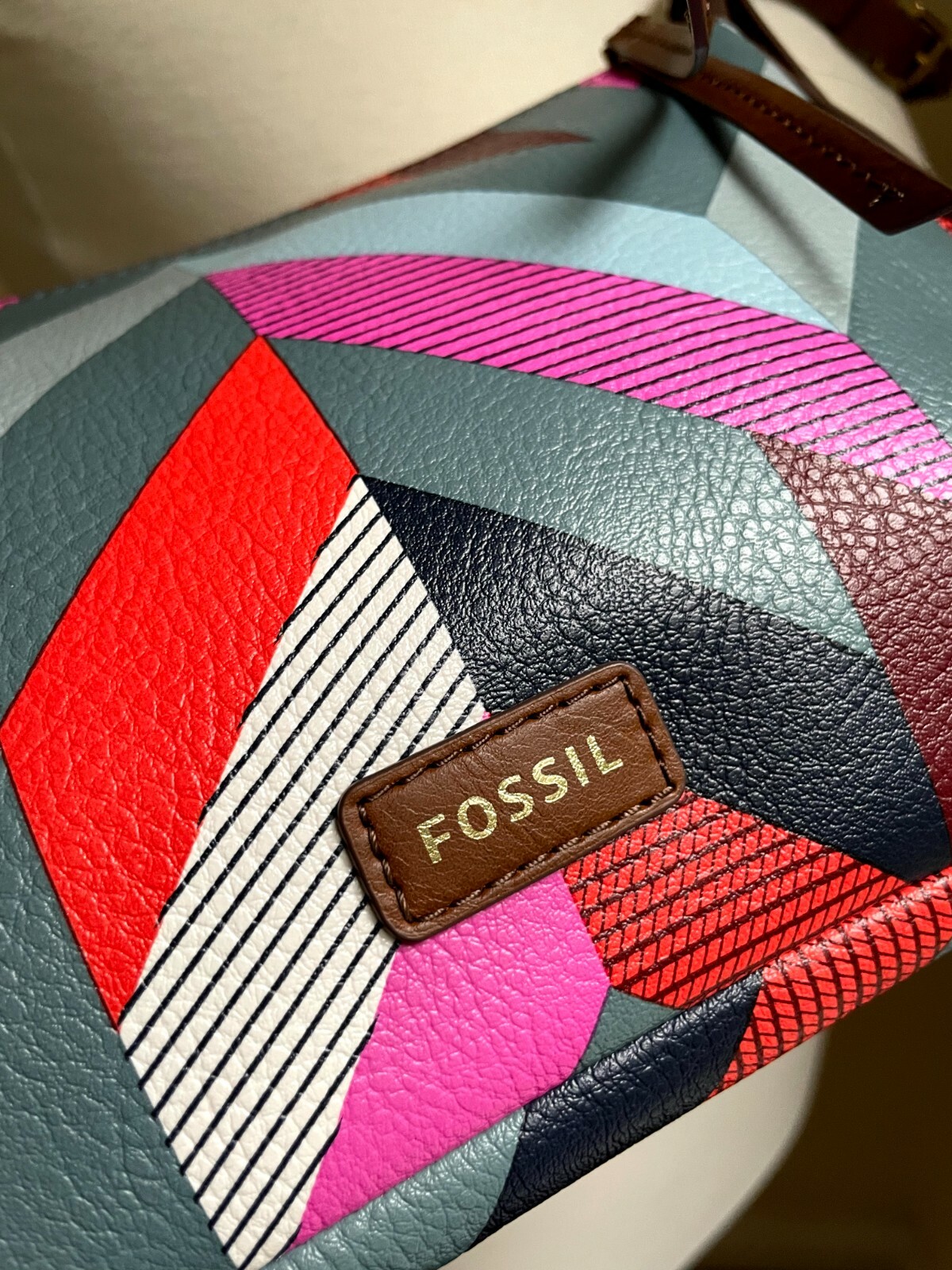 Pre-Owned FOSSIL Fiona Multicolor Chevron PVC Faux Leather Crossbody, CLEAN!