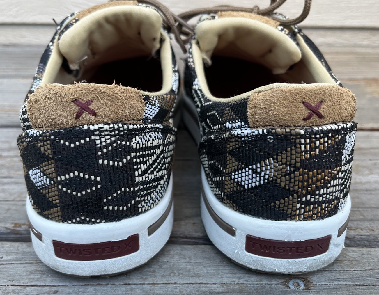 Nice! Twisted X Kicks Men’s 9M Casual Shoes Black/Multi MCA0044