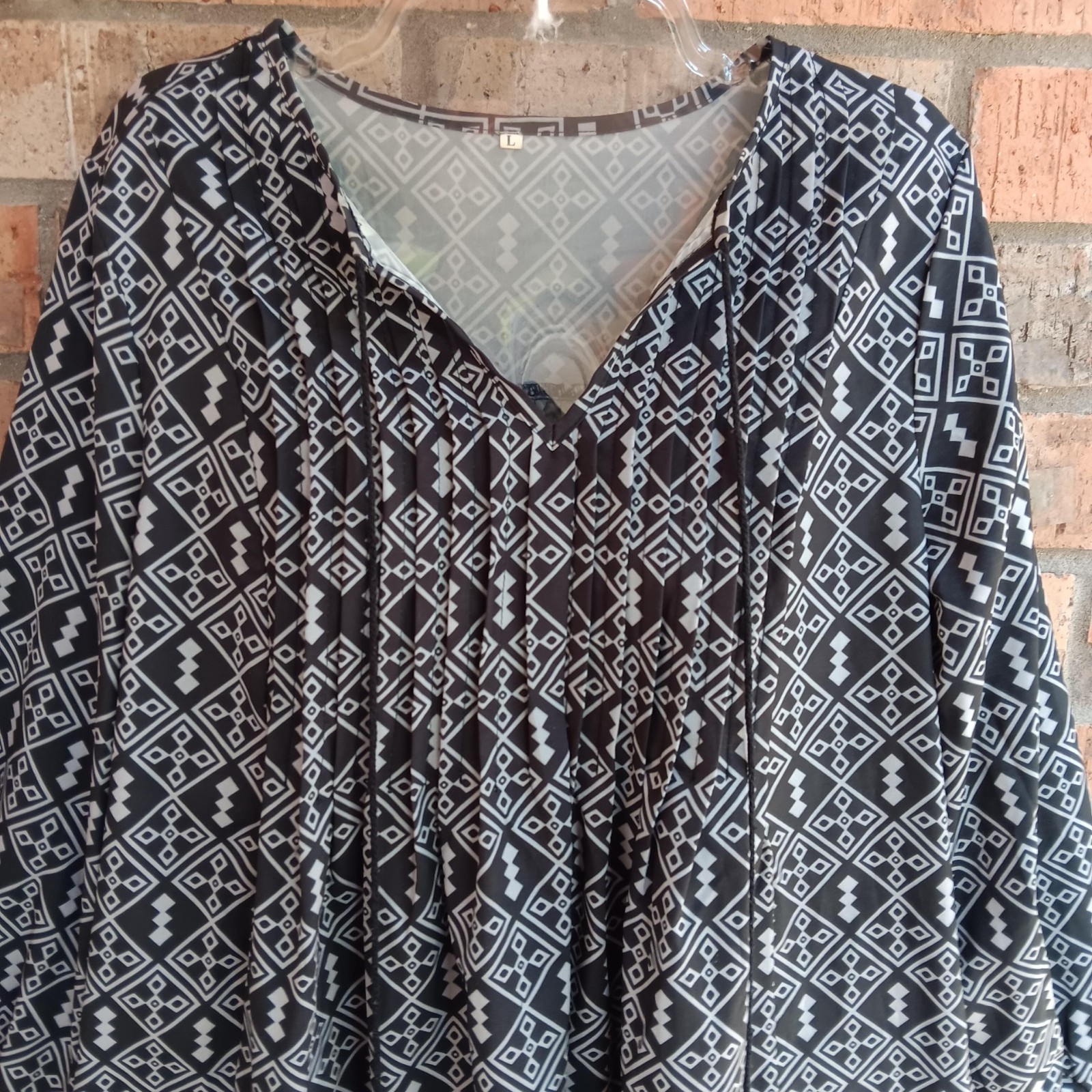 Womens Top Blouse Popover Long Sleeves Pleated Tasseled Tie Size L