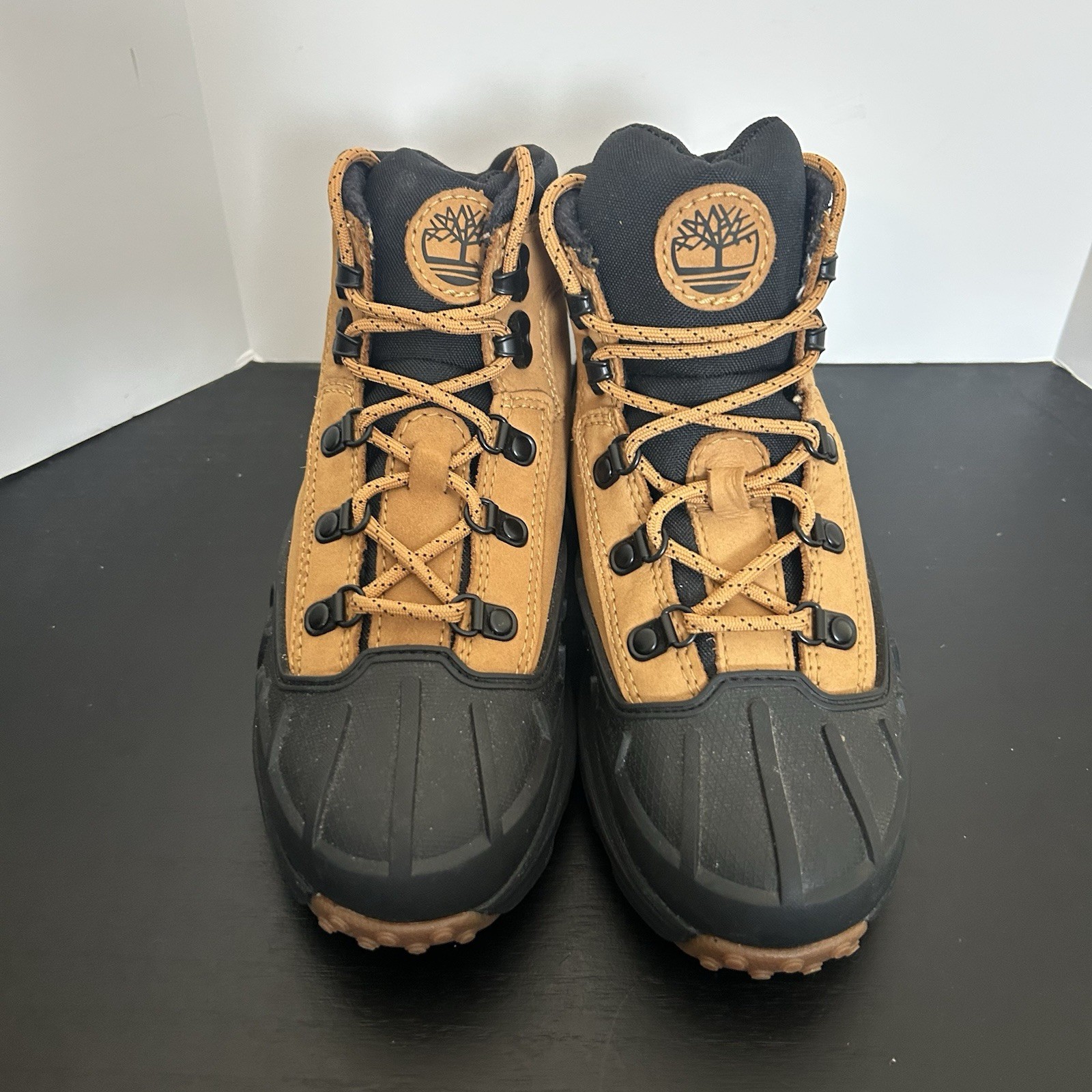 Timberland Converge Boots Boys Size 2 Wheat NuBuck Black Duck Hiking Waterproof