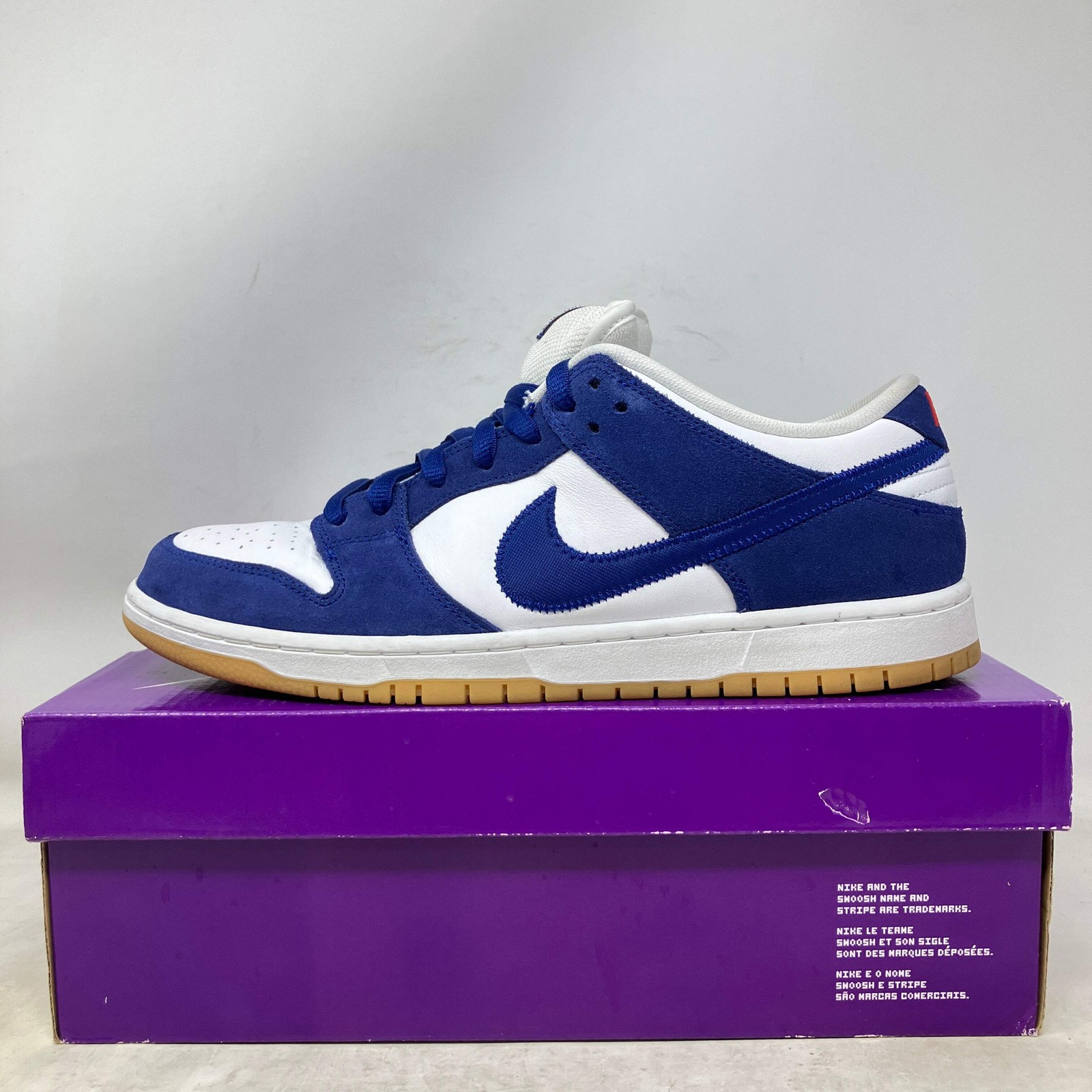 Size 11.5 Men Nike SB Dunk Low Los Angeles Dodgers Pre Owned DO9395-400