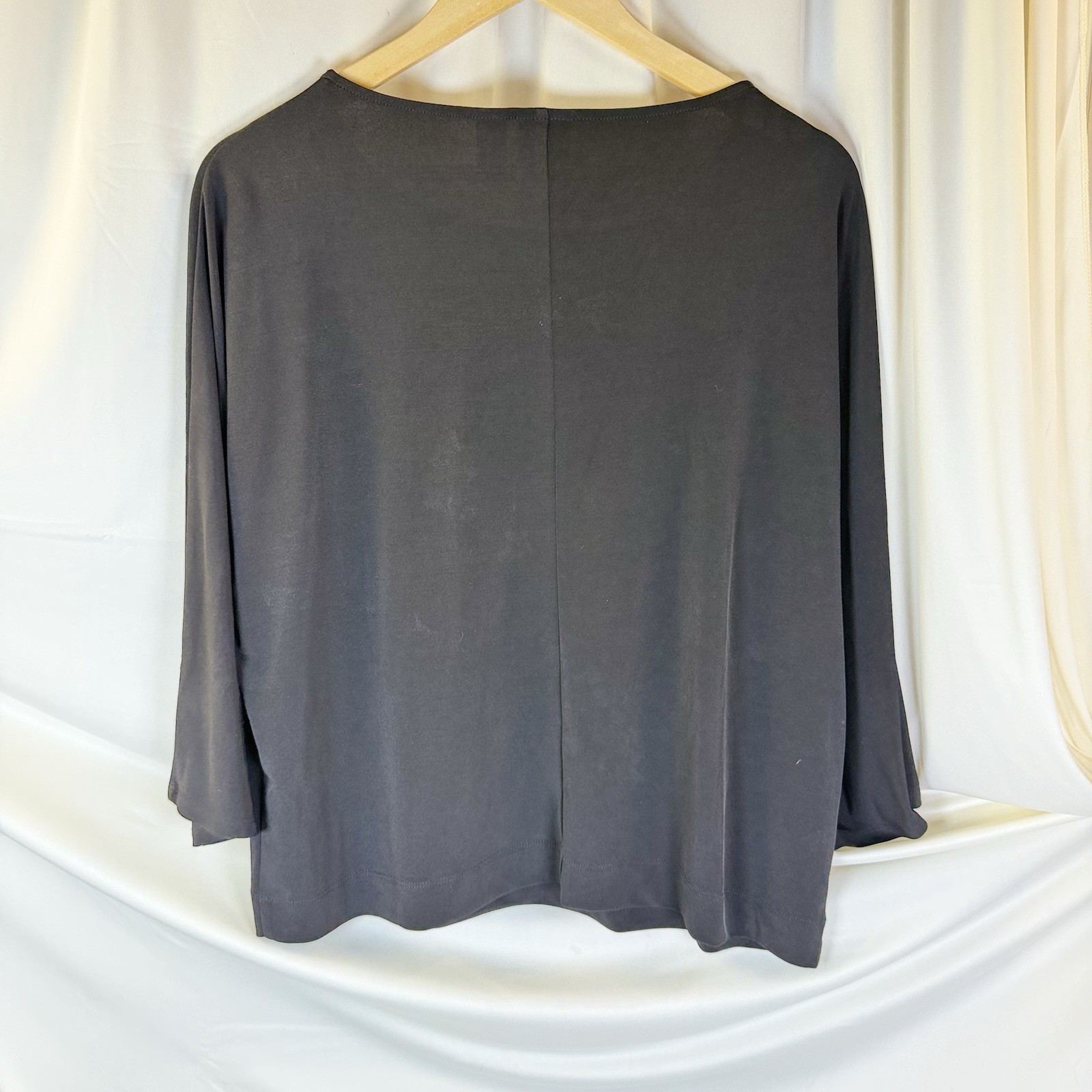 CHICO’S WOMEN’S TOP BLACK 3/4 DOLMAN SLEEVE STRETCH POLYESTER SPANDEX SIZE 2 M