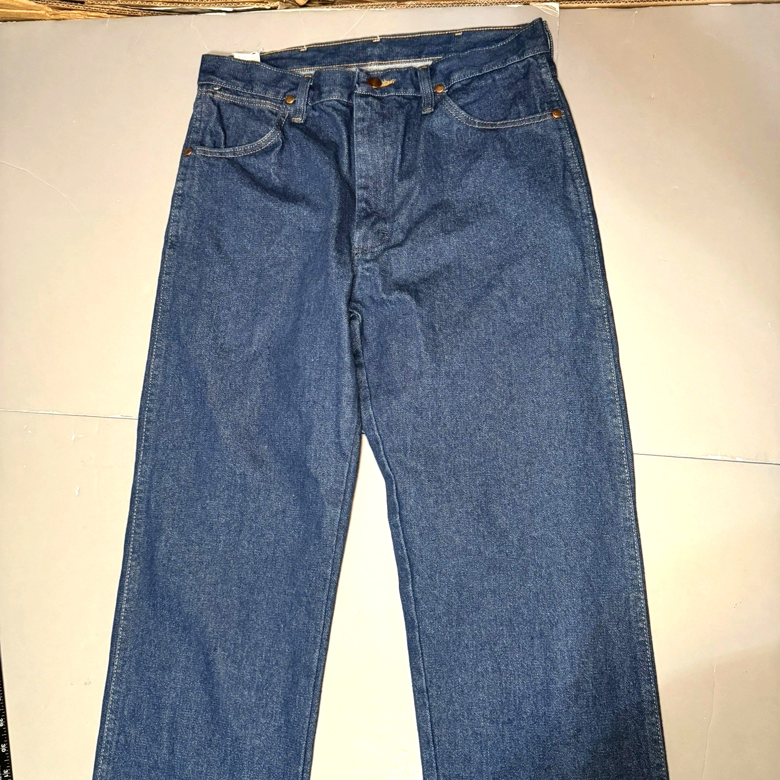 Wrangler Jeans Cowboy Cut 13MWZ Mens 31 36 Tall Denim Jeans Medium Wash New