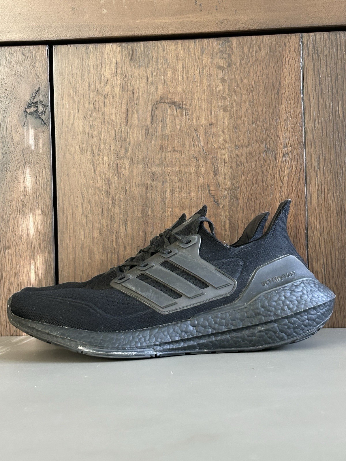 Adidas UltraBoost 21 ‘Triple Black’