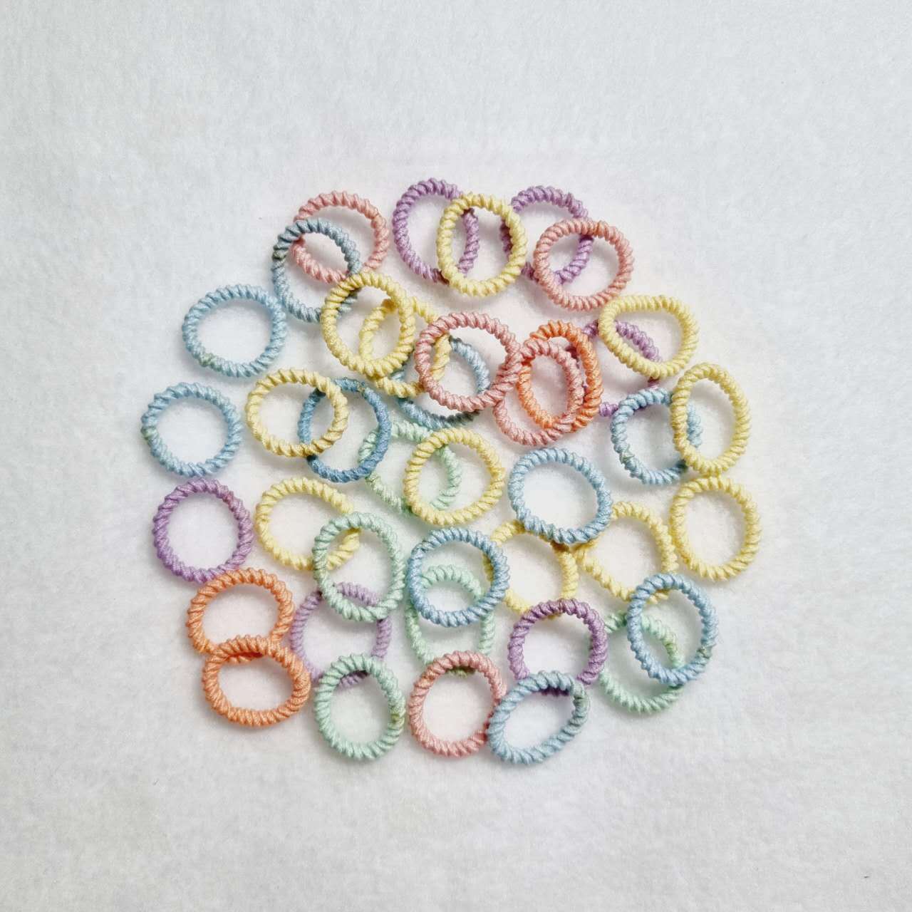 50 Pcs small/mini Hair Ties Elastics Ponytail Holders Girls Kids Hairband