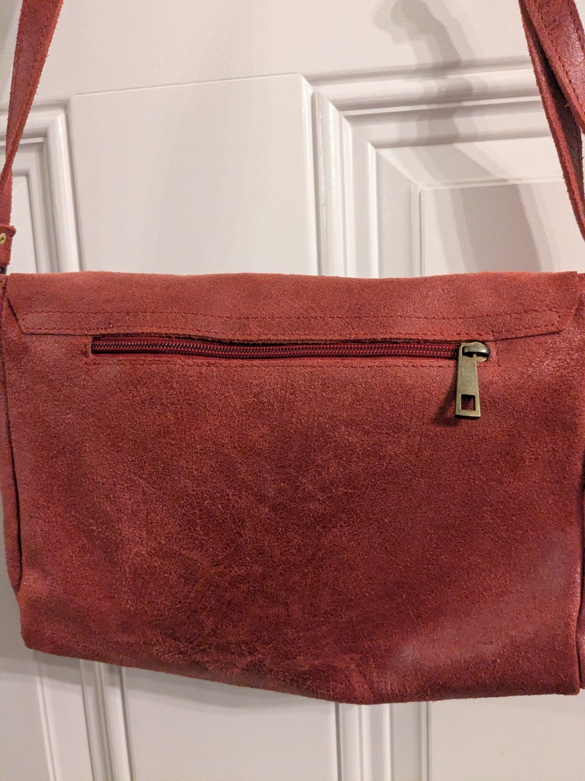 NWOT Vera Pelle Saddle Purse Red Leather Crossbody Snap Closure