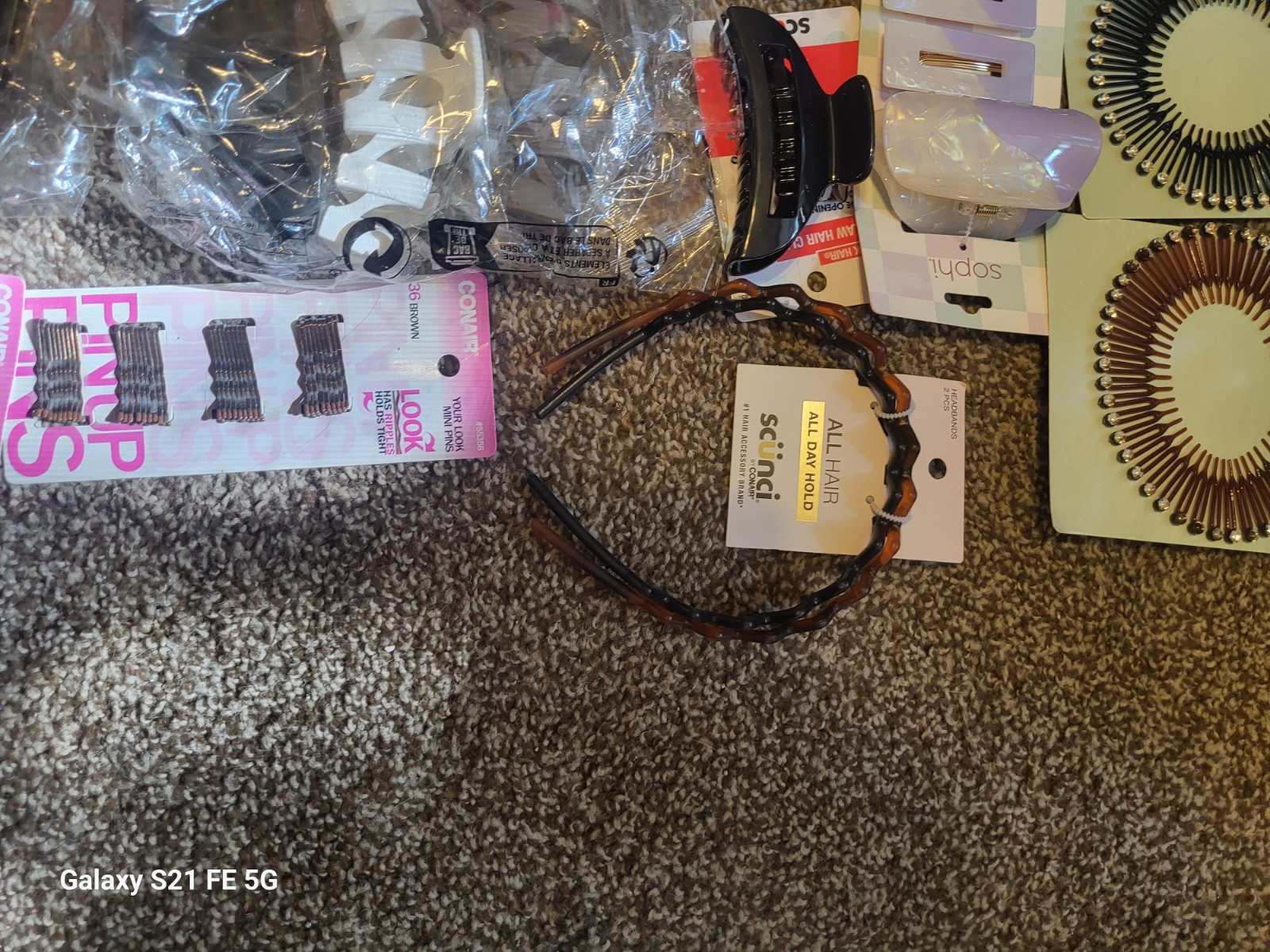Huge Lot Of Hair Accessories. Over 150 Packs. All New Items. Some Multi Packs.