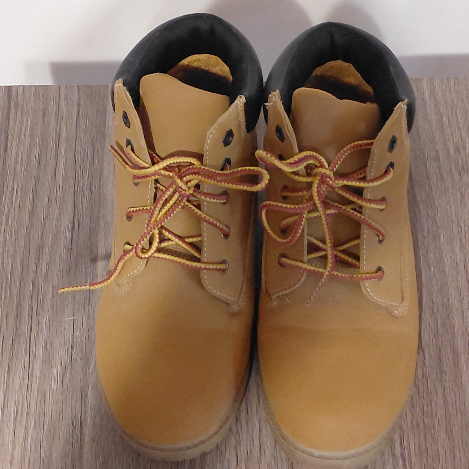 Wonder Nation Boys Tucker Boots, Size 6 Wheat Excellent Condition