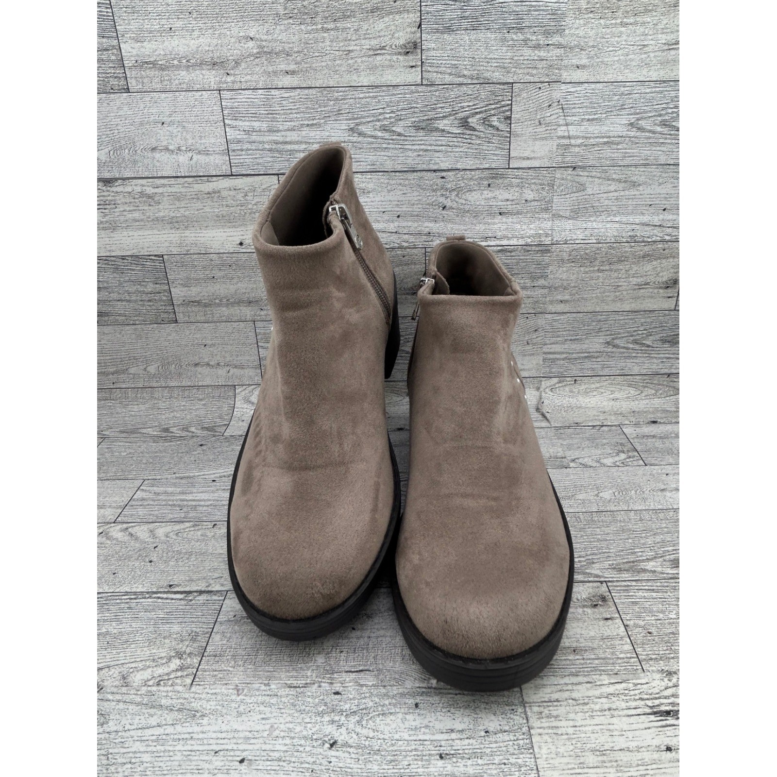 Bzees Olivia Taupe Fabric Suede Ankle Boots Washable Block Heel Women Size 7W