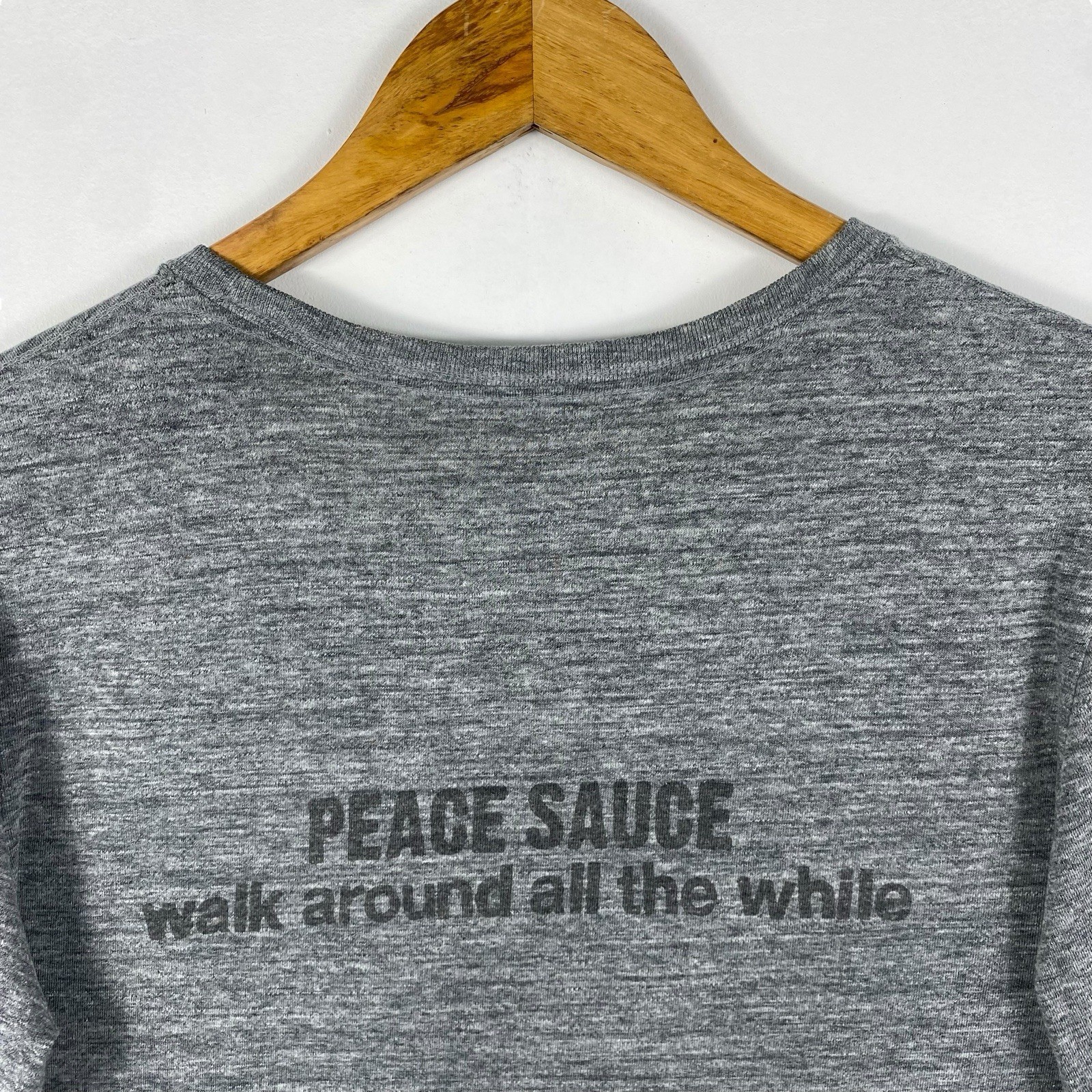 SHIPS JET BLUE Peace Sauce Walk Around All The While Tide Ride Tee Shirt Medium
