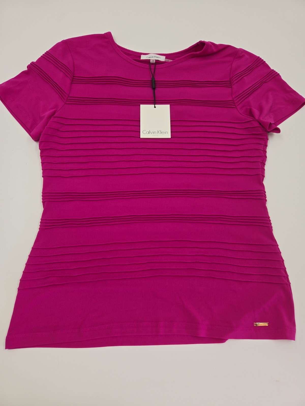 Calvin Klein Ribbed Tee Size M