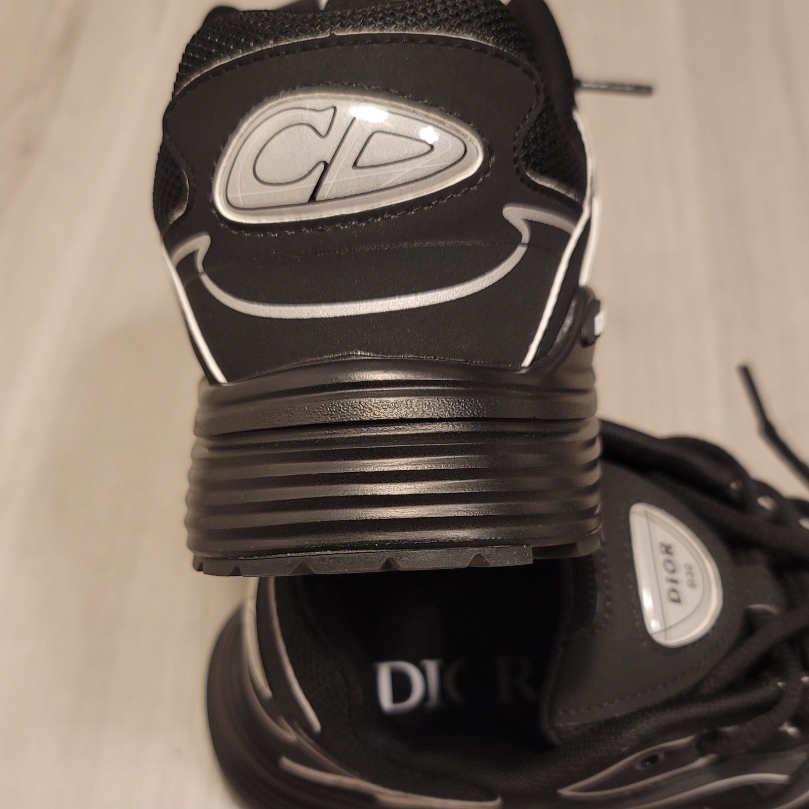 Dior B30 All Black Reflective Size 8 No Box Slightly Used