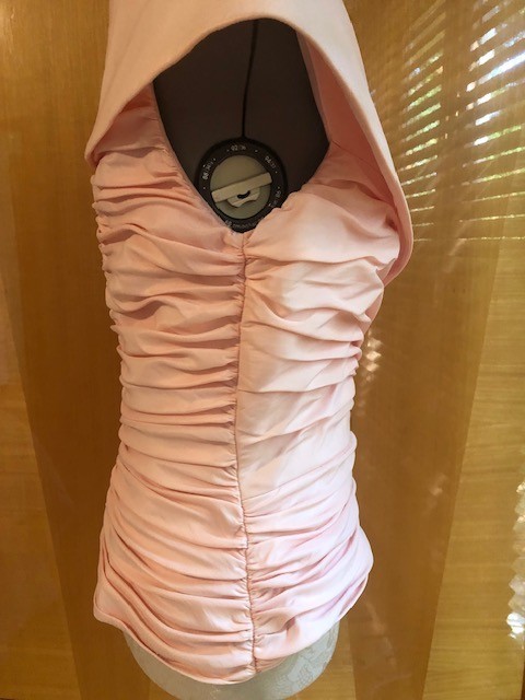 Tadashi Soft Pink Elegant Top Size 8 Wedding/Event Sleeveless with arm cover