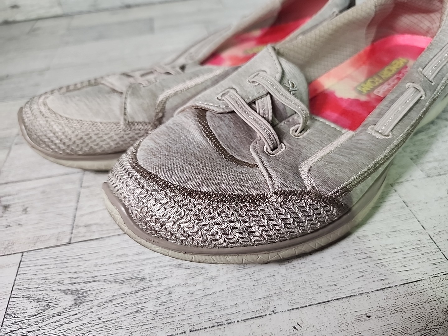 Skechers Womens 7.5 Microburst Topnotch Gray Slip On Flat Moc Boat Sneakers