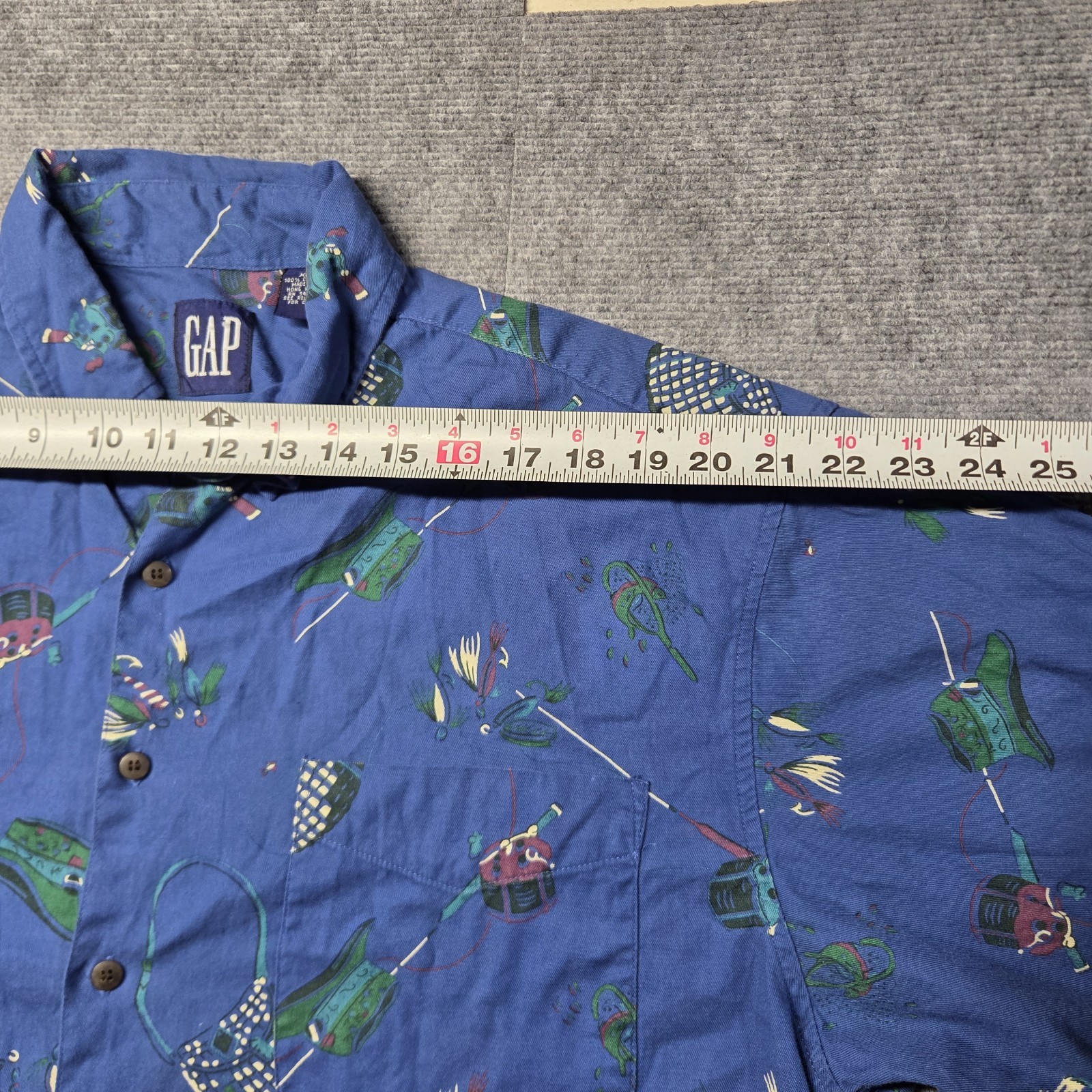 Vintage GAP Fishing Fisherman Print Button Down Mens Shirt Rod Reel Tackle Sz XL