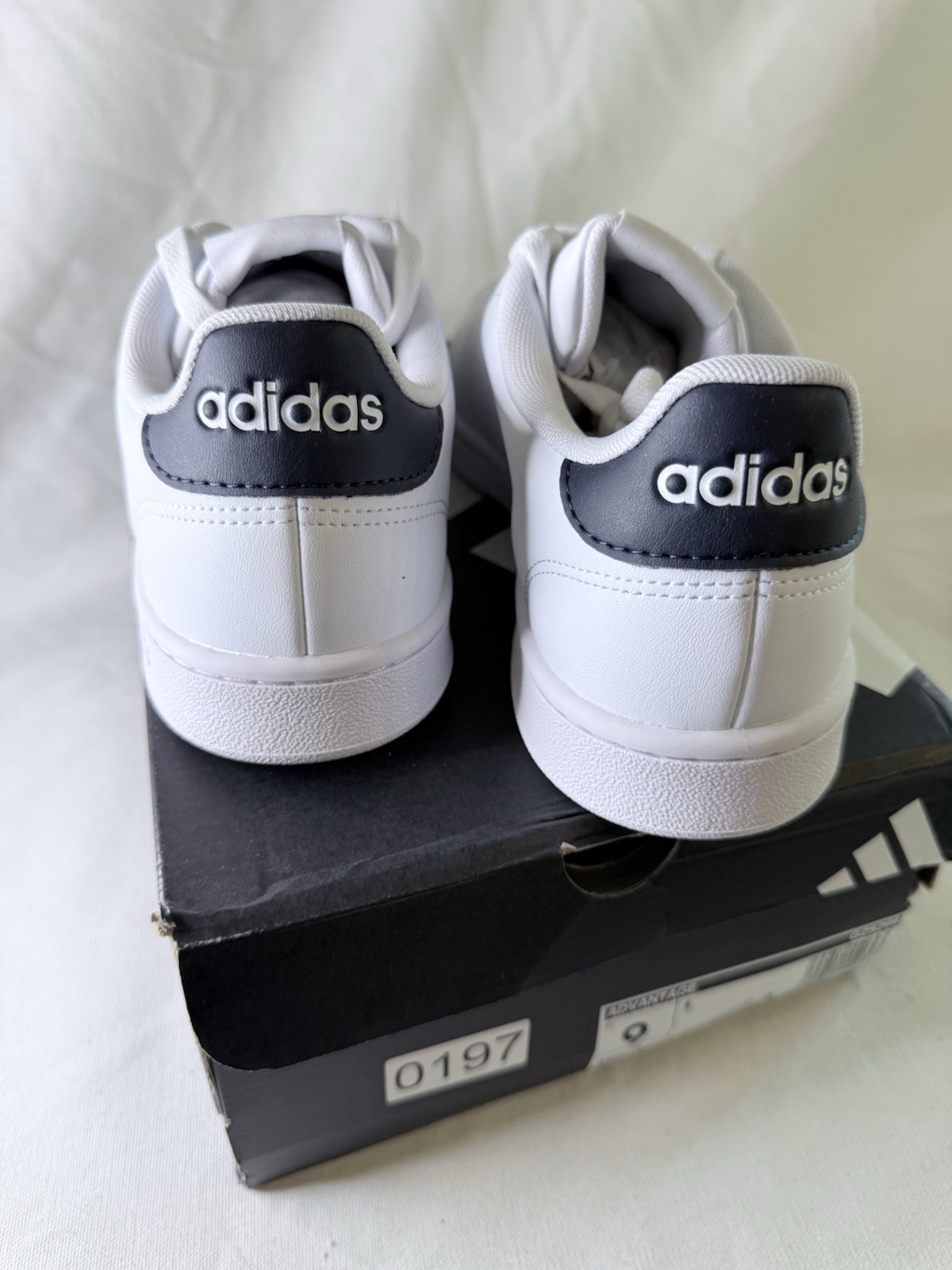 Adidas Advantage Men’s Low-Top Leather Lace-Up Sneaker White/Black GZ5299 NIB